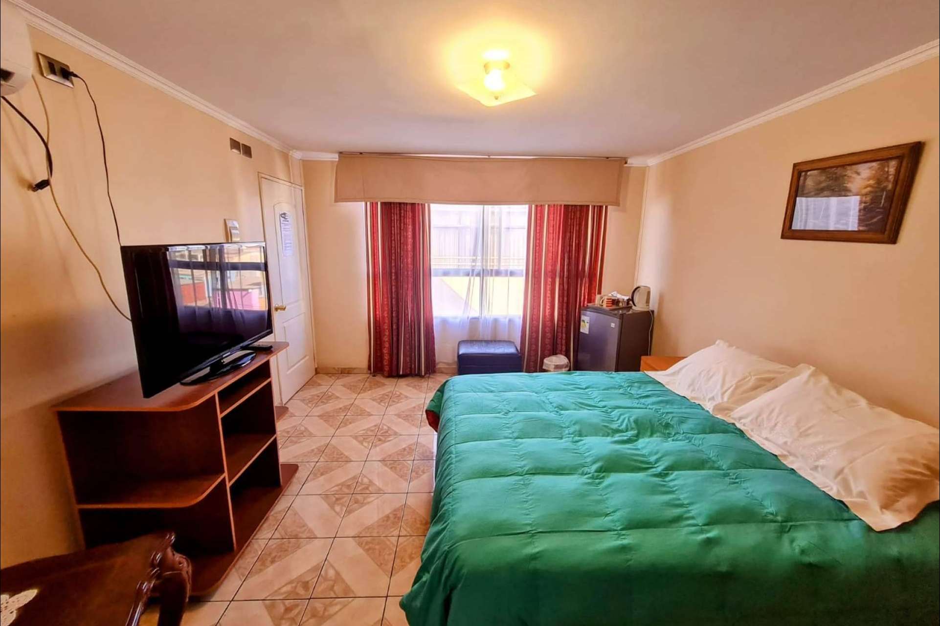 El Hotel Antofagasta Centro se alza como una opción excepcional de alojamiento