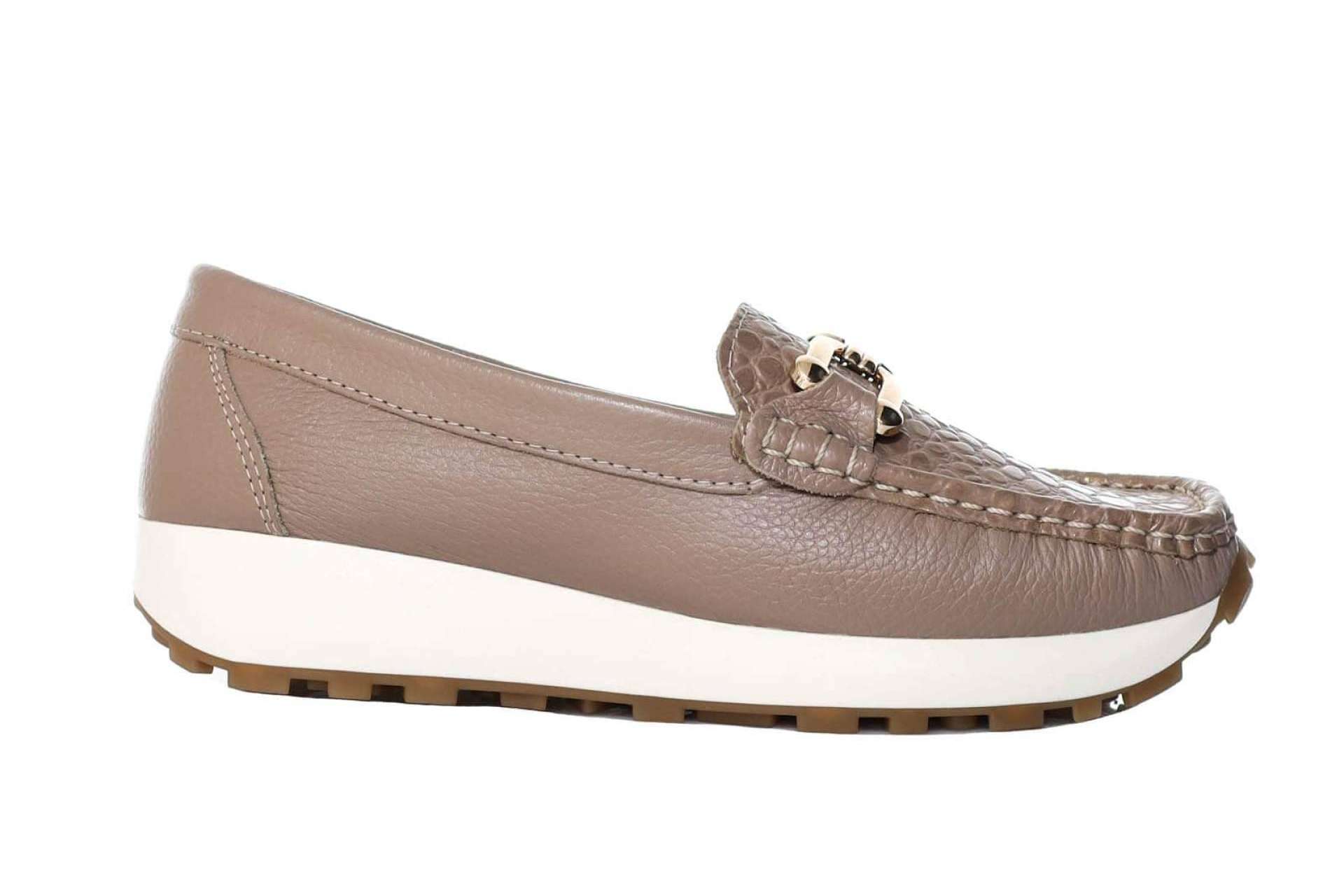 Los mocasines para mujer que ofrece la colección Zavatty