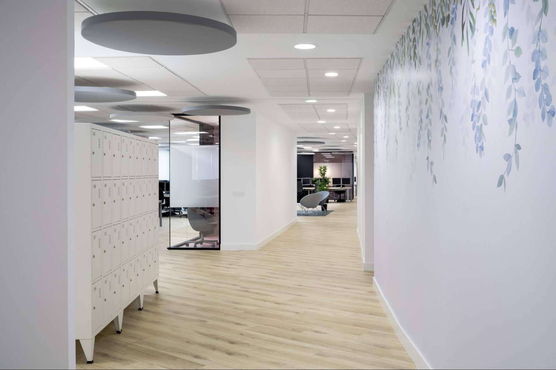 CHAVSA acaba con éxito la reforma integral de la nueva sede de oficinas de la empresa internacional CWT en Sevilla