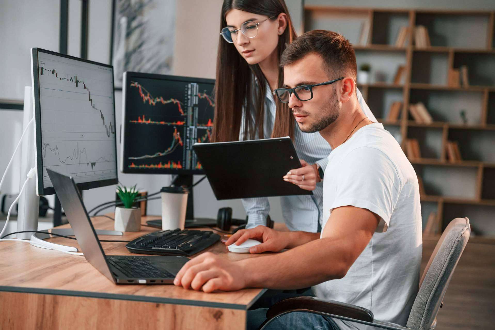 Consejos de Empresalia Digital para atraer más clientes a una empresa
