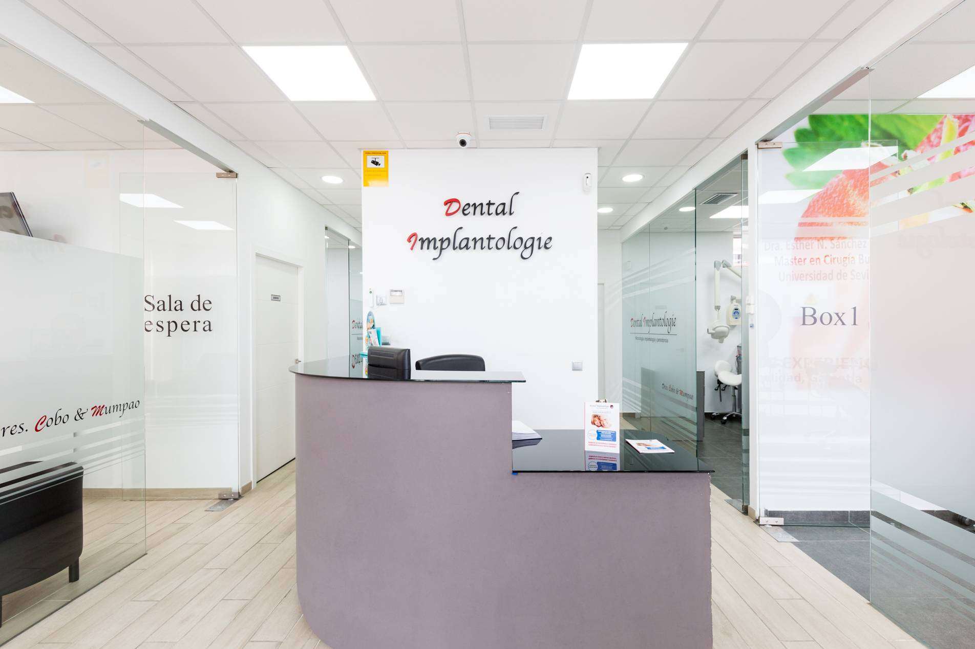 Los expertos en odontología estética en Sevilla de Dental Implantologie