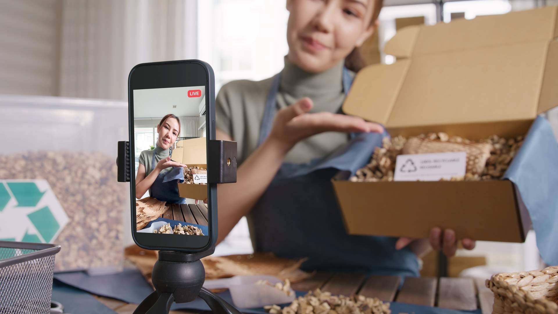 ¿Qué son los creadores de contenido y cómo pueden ayudar a hacer crecer una marca?, por Brandarmies