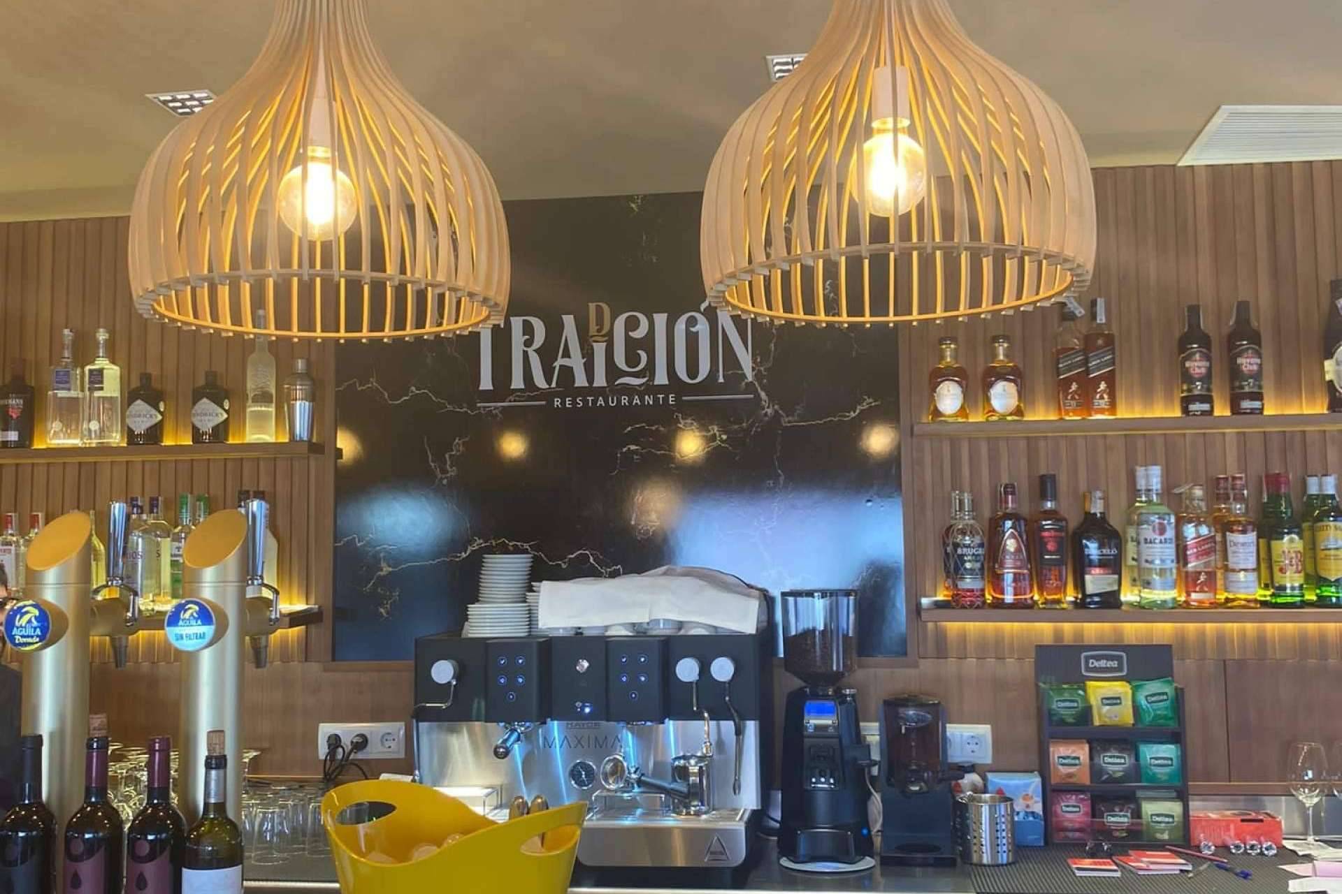 Gastronomía tradicional en Restaurante Tradición, un restaurante en Las Rozas, Madrid