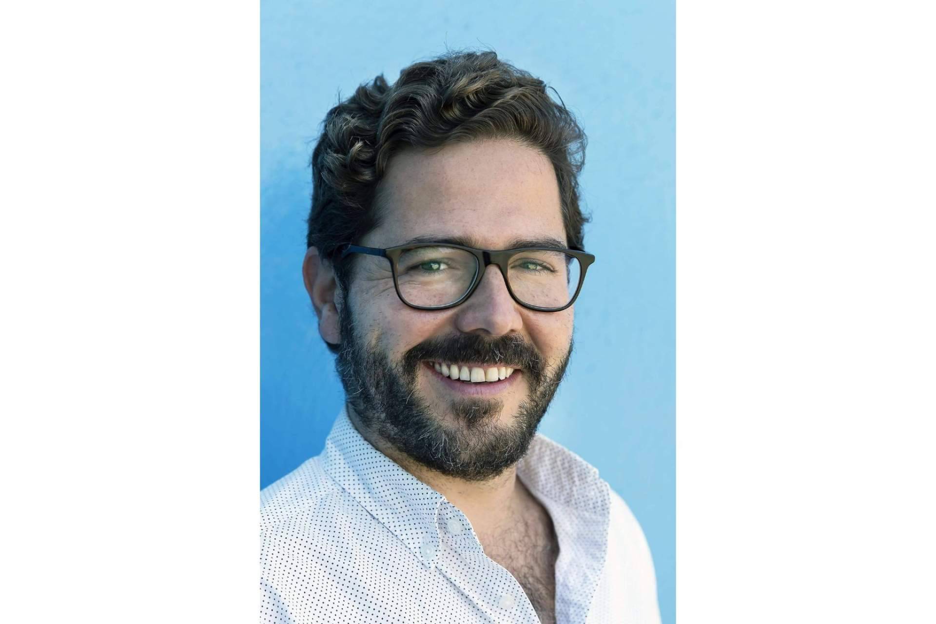 La literatura ayuda a vivir y a comprender a los demás