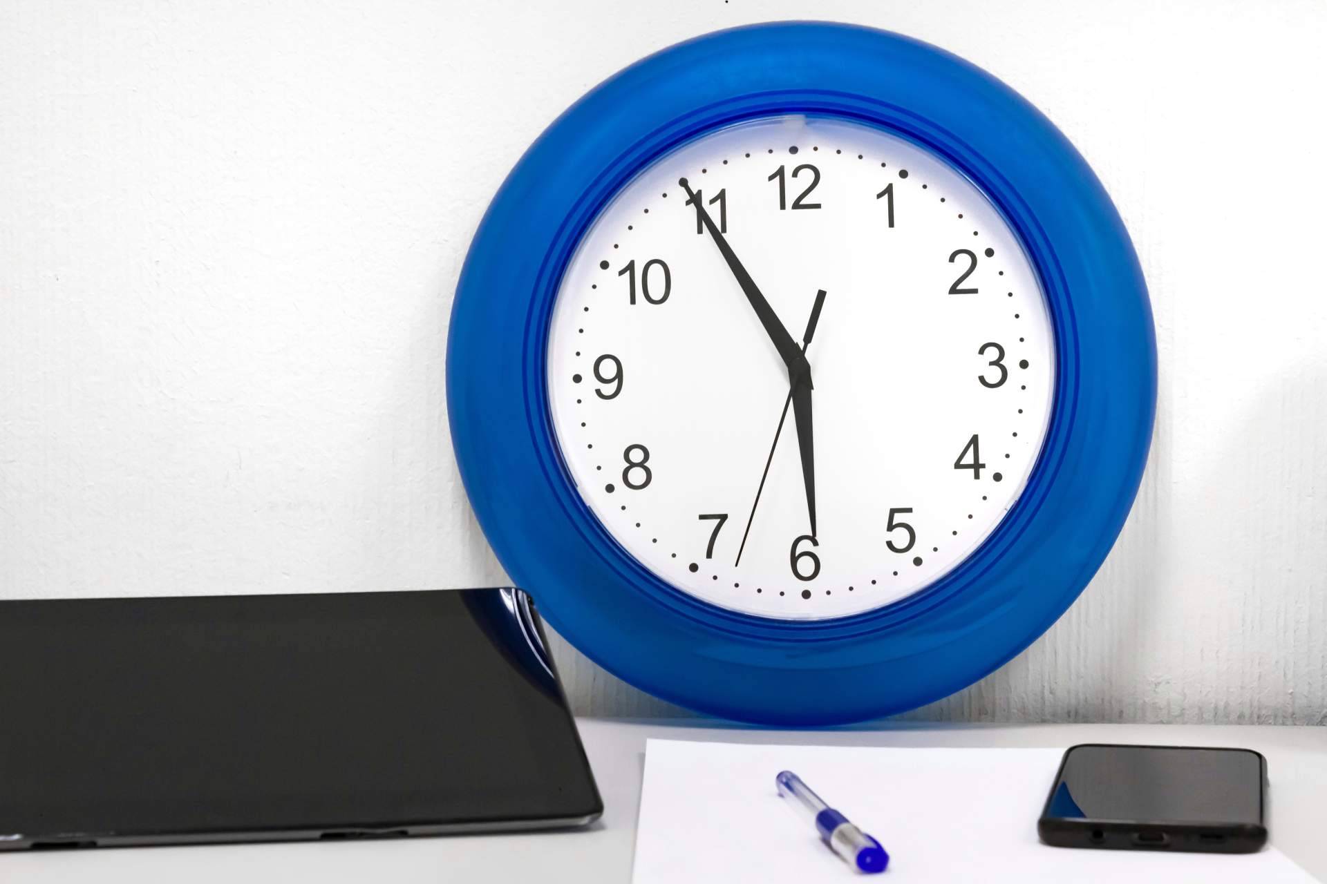 Registrar la jornada laboral con el software de HRLOG