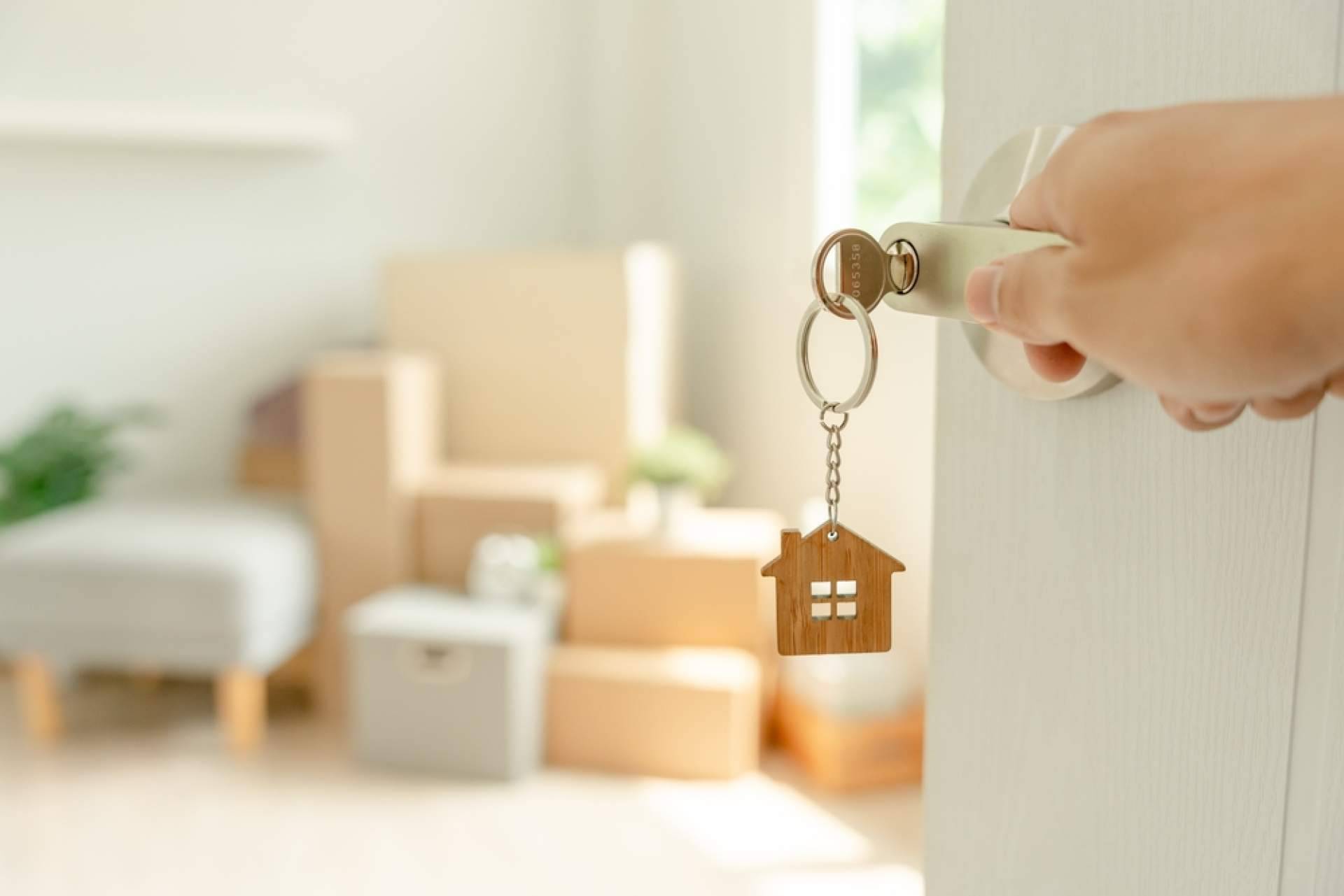 Mudanzas seguras con el embalaje de mobiliario de Redmoving