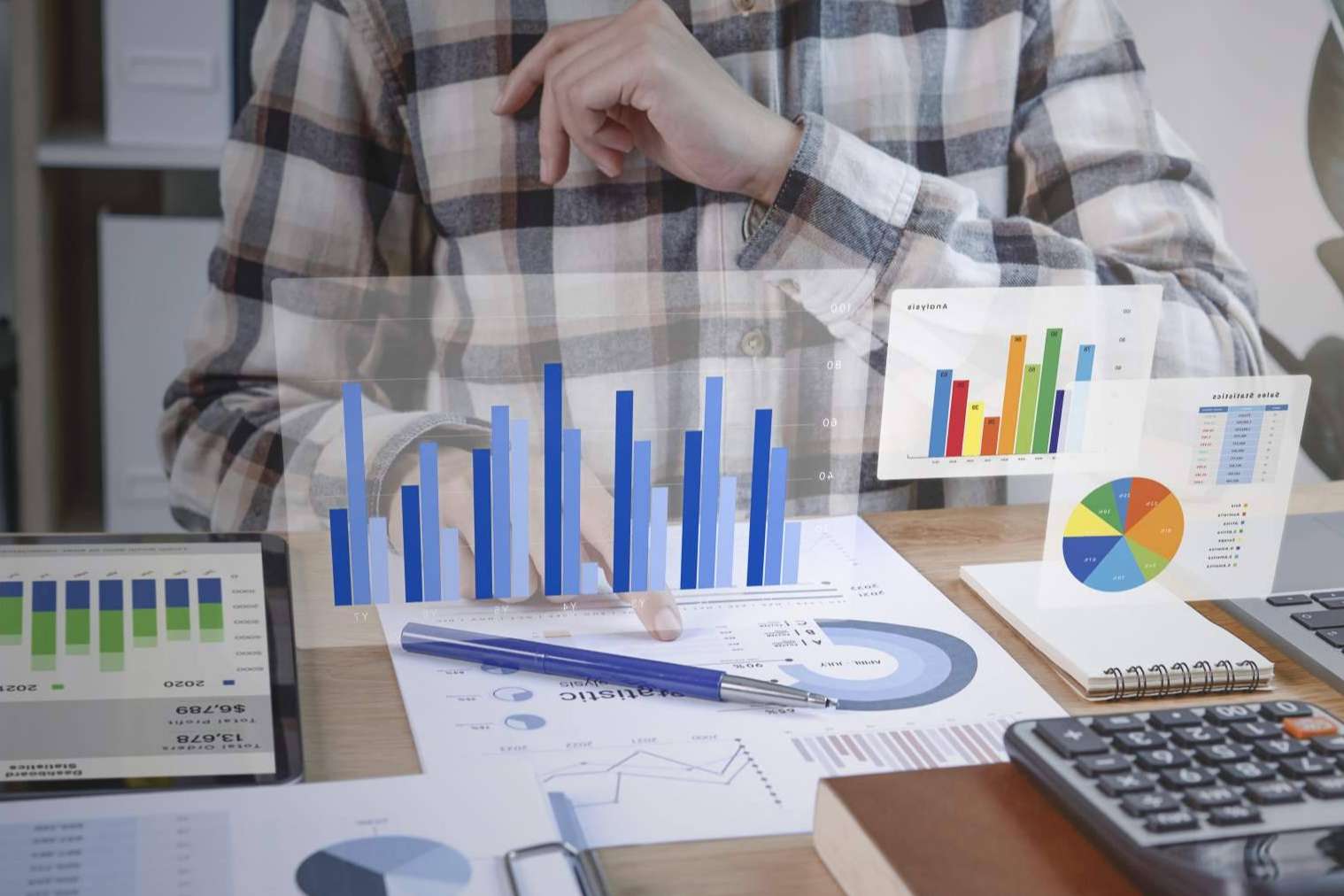 Ayudar a las empresas a generar clientes potenciales y captar nuevos clientes a través del marketing industrial