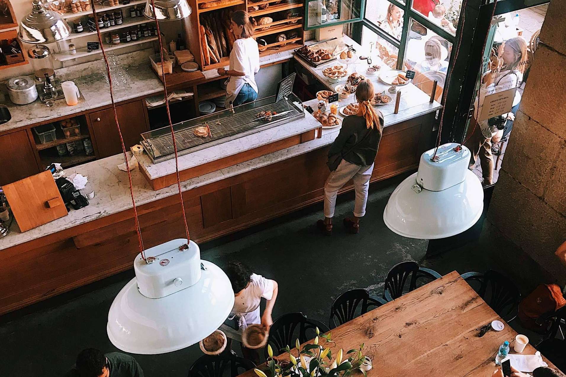 INDAStudio y el interiorismo de bares y cafeterías
