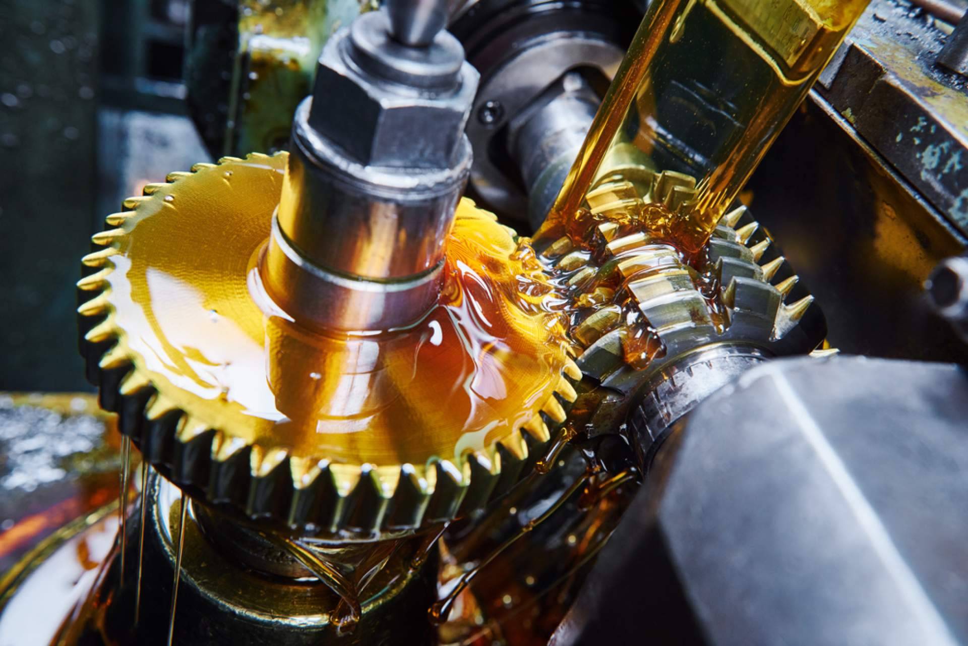 ¿Dónde encontrar un amplio catálogo de maquinaria industrial? Mak Ocasión