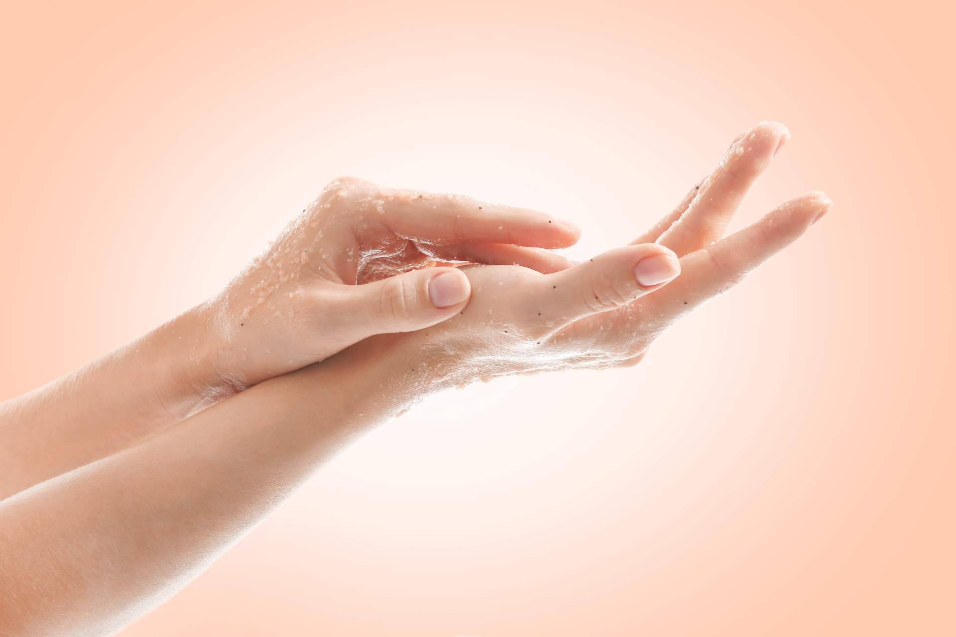 ¿Cuál es la importancia de una rutina para el rejuvenecimiento manos?, con Crina Rus Beauty Center