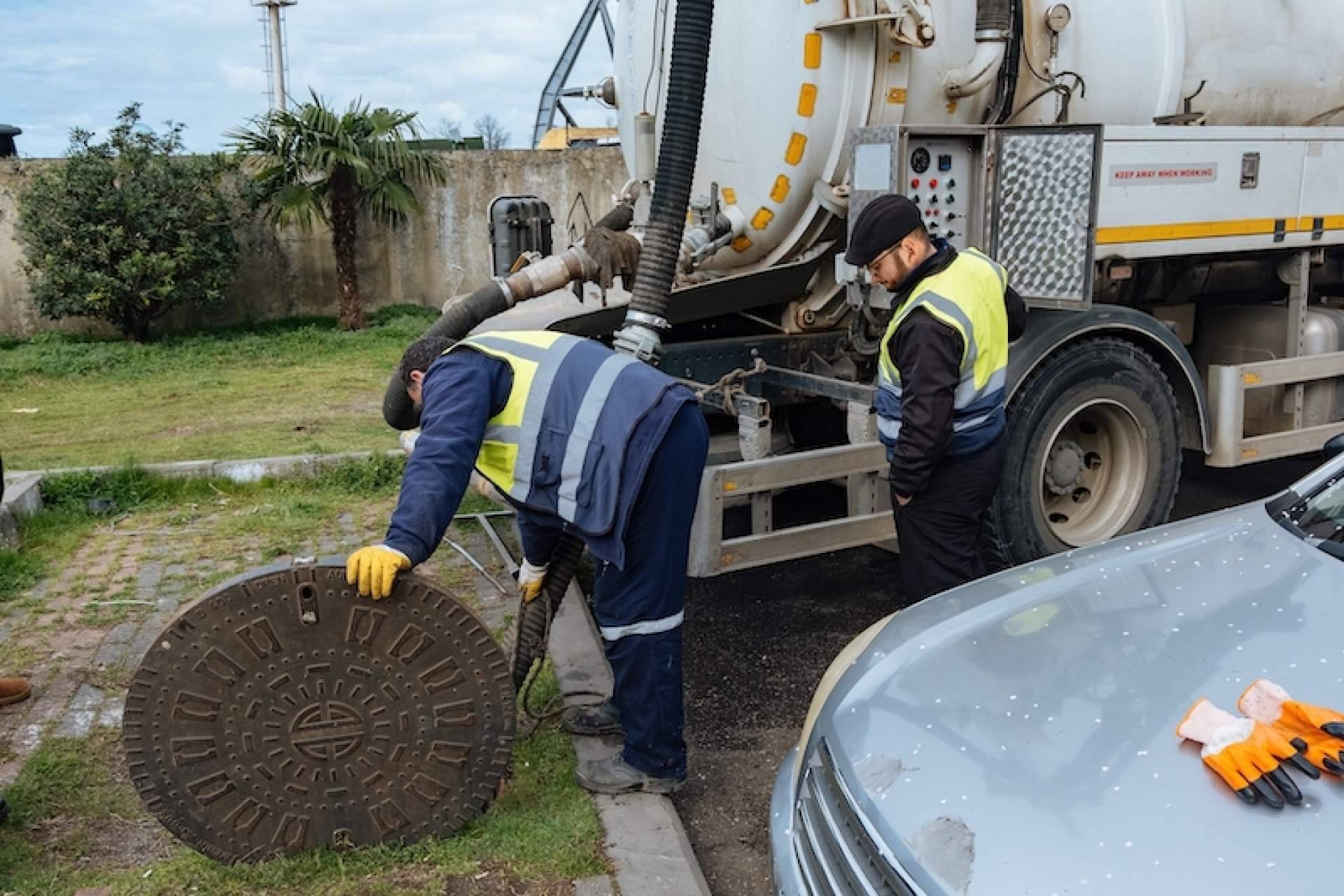 ¿Dónde encontrar servicios de desatascos Madrid? Tenofransa