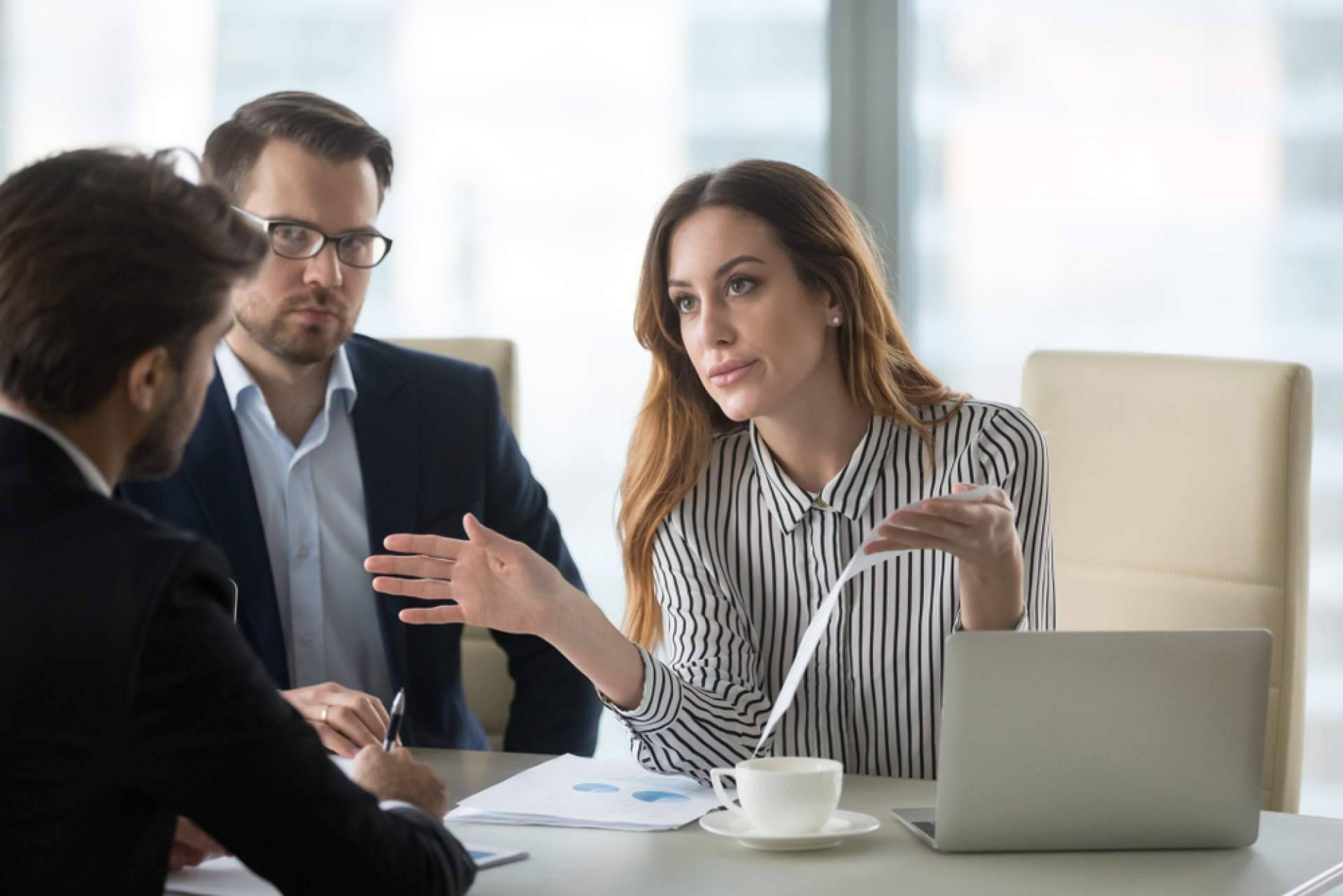 DiG Abogados cuenta con un equipo de profesionales en derecho mercantil y societario
