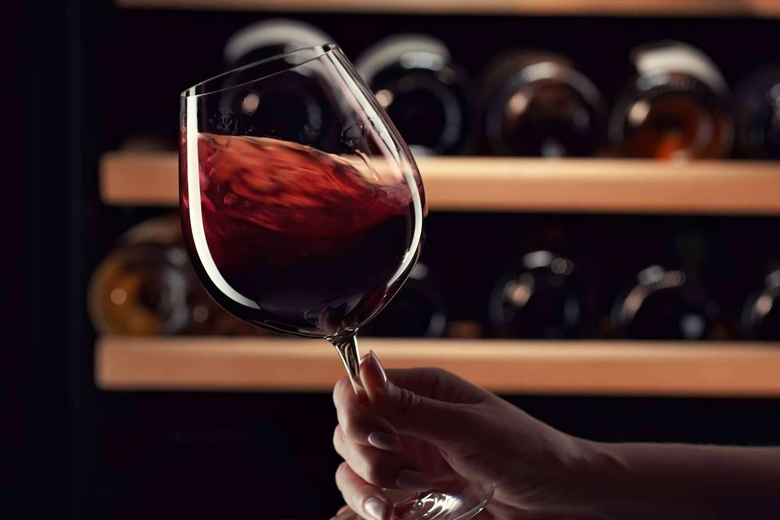 La nueva imagen del consultor de ventas en la distribución de vinos