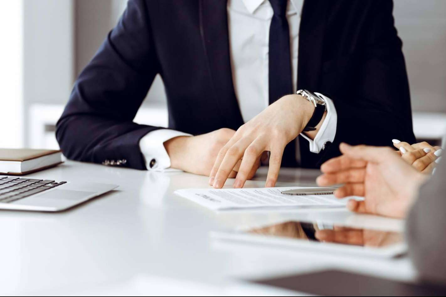 Consultor estratégico en extranjería, Diké Abogados