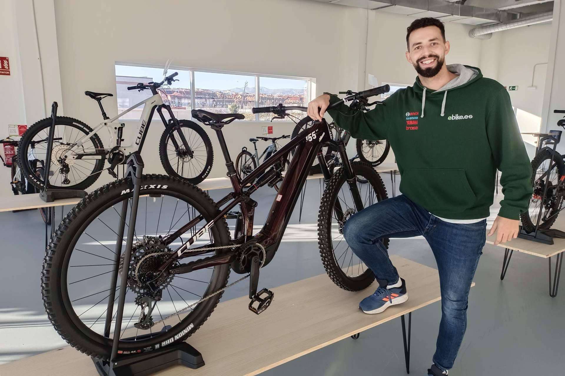 Descubrir la nueva eMTB Cube Stereo Hybrid ONE55 C68X SLX 750 con una revisión detallada