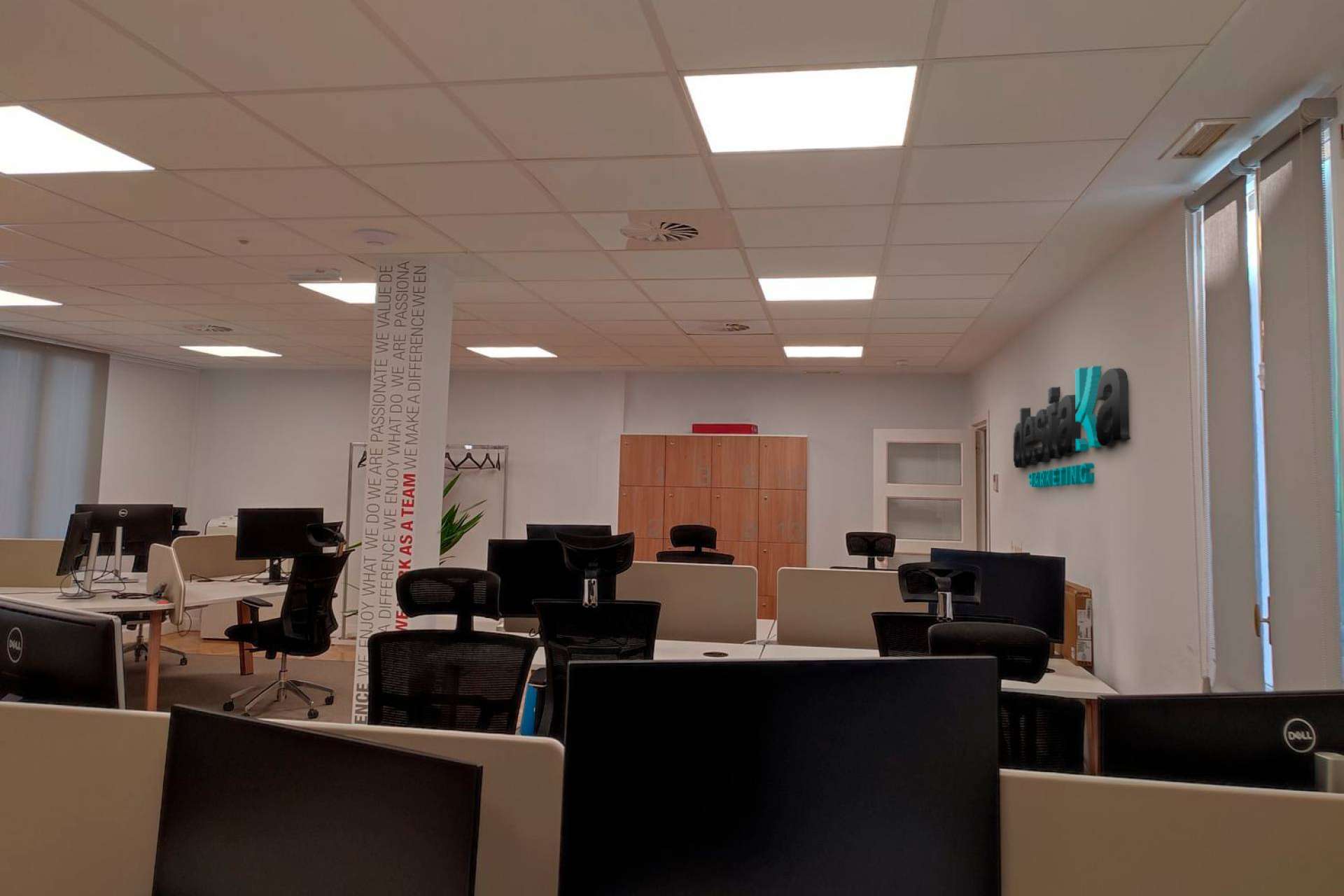 El marketing digital español se reinventa y se 'destaKa'