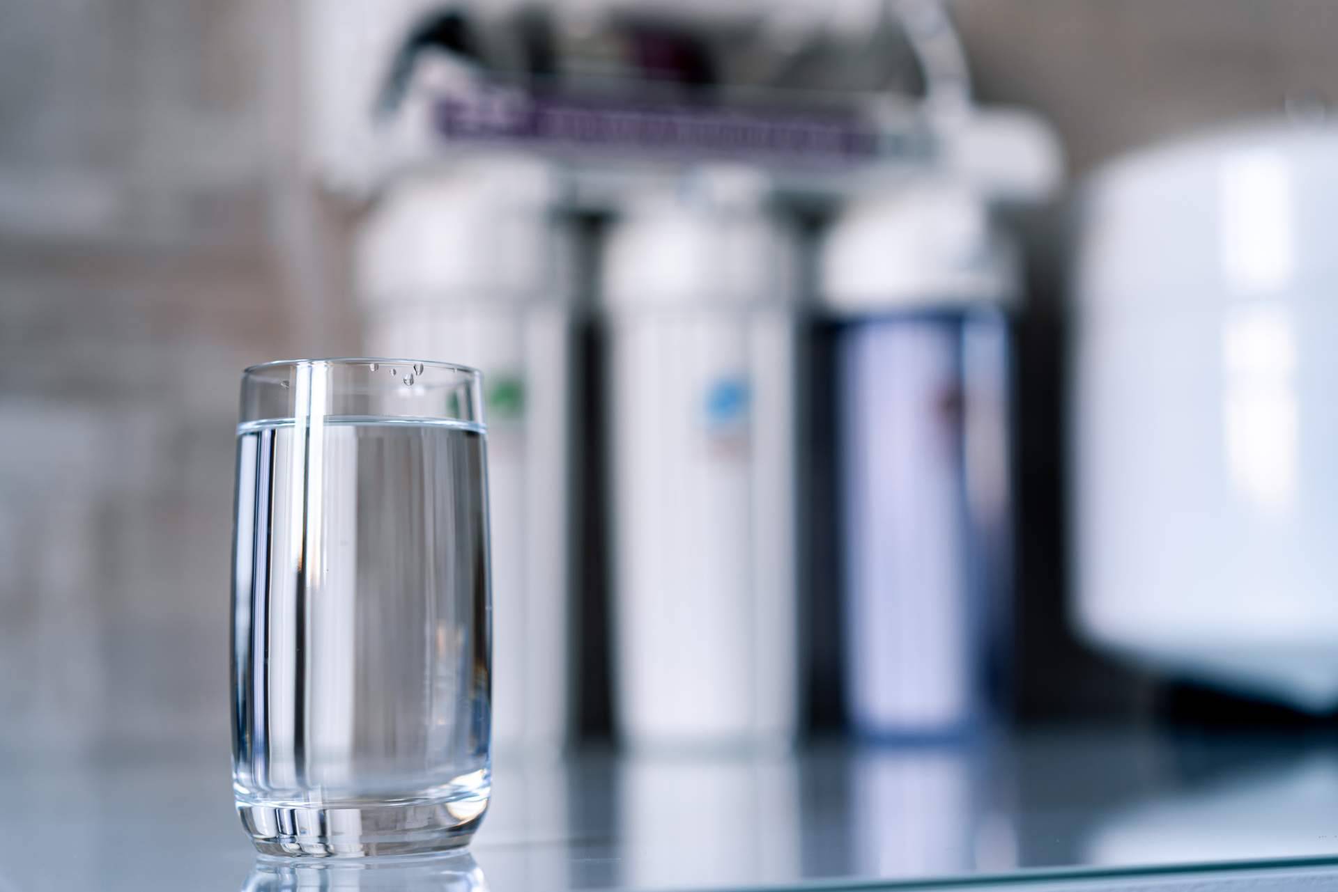 Tener agua sin cloro en casa, gracias a los tratamientos naturales de TNA