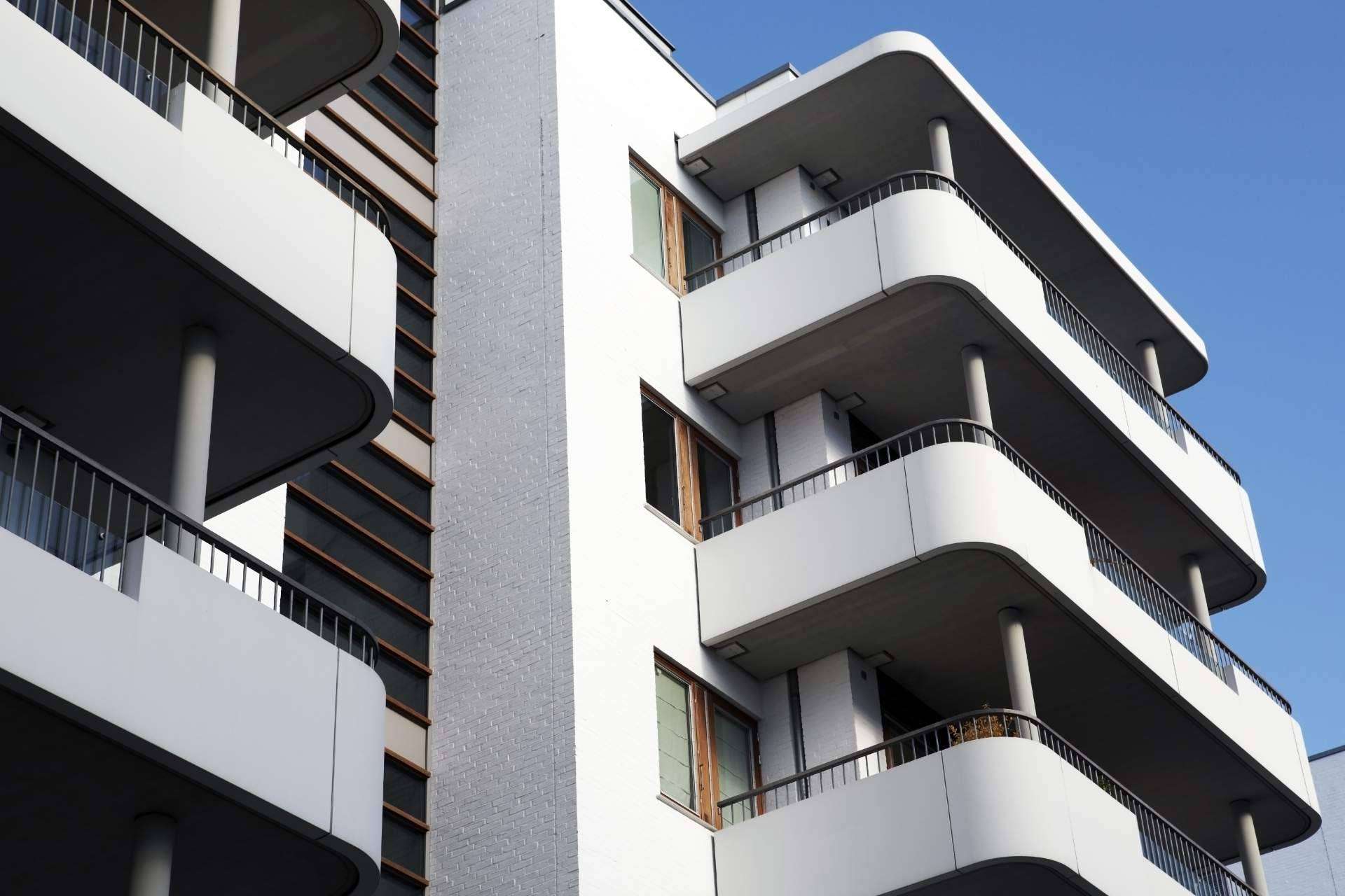 Communitas sobre el tratamiento contra la morosidad de los vecinos de una comunidad