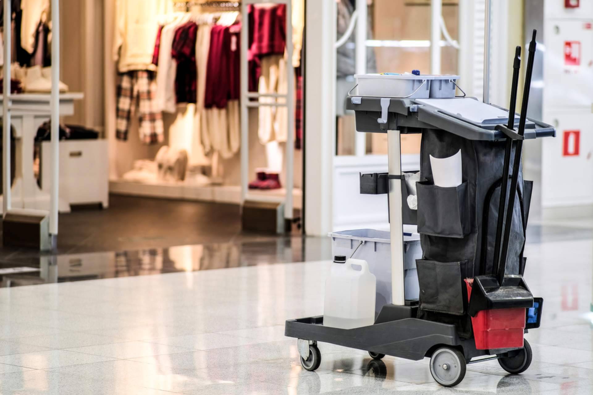 ¿Por qué es importante contratar un servicio profesional de limpieza?, con Limpiezas Gomesa