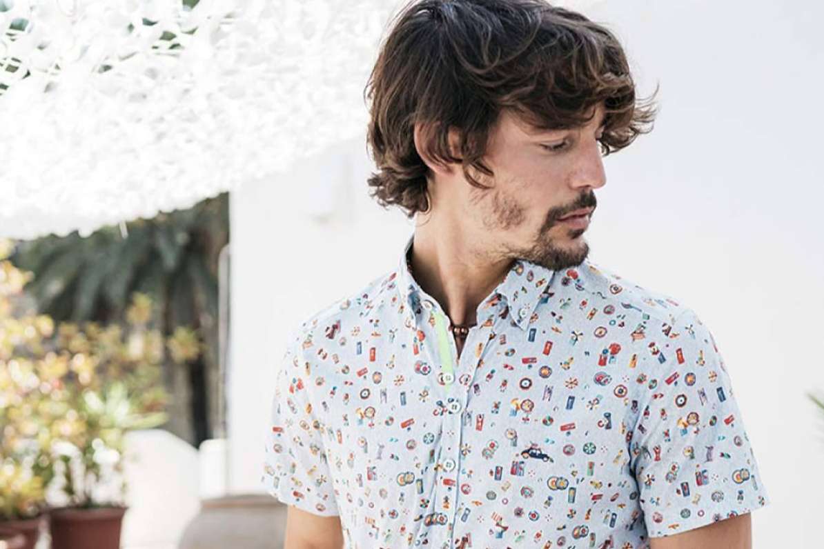 Regalar camisas con estilo y originalidad, de la mano de The Surfcar