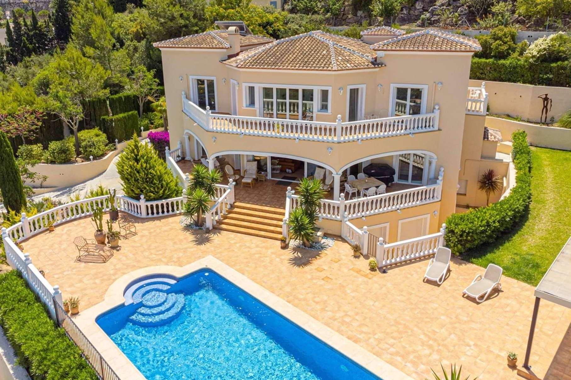 MG Villas Luxury Property, villas de lujo a la venta para todos los estilos
