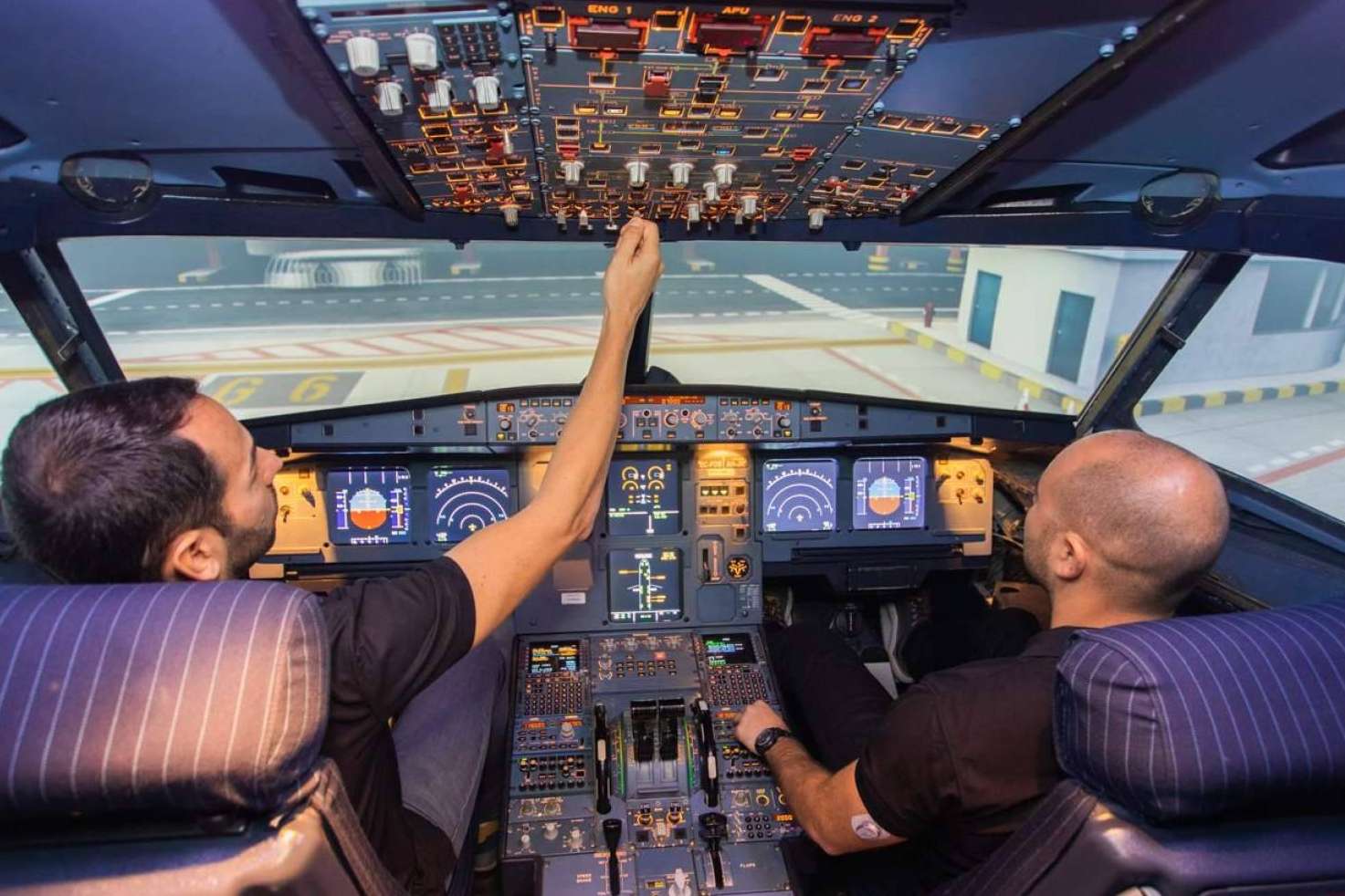 Formación para trabajar en el mundo de la aviación, de la mano de Aviation Campus