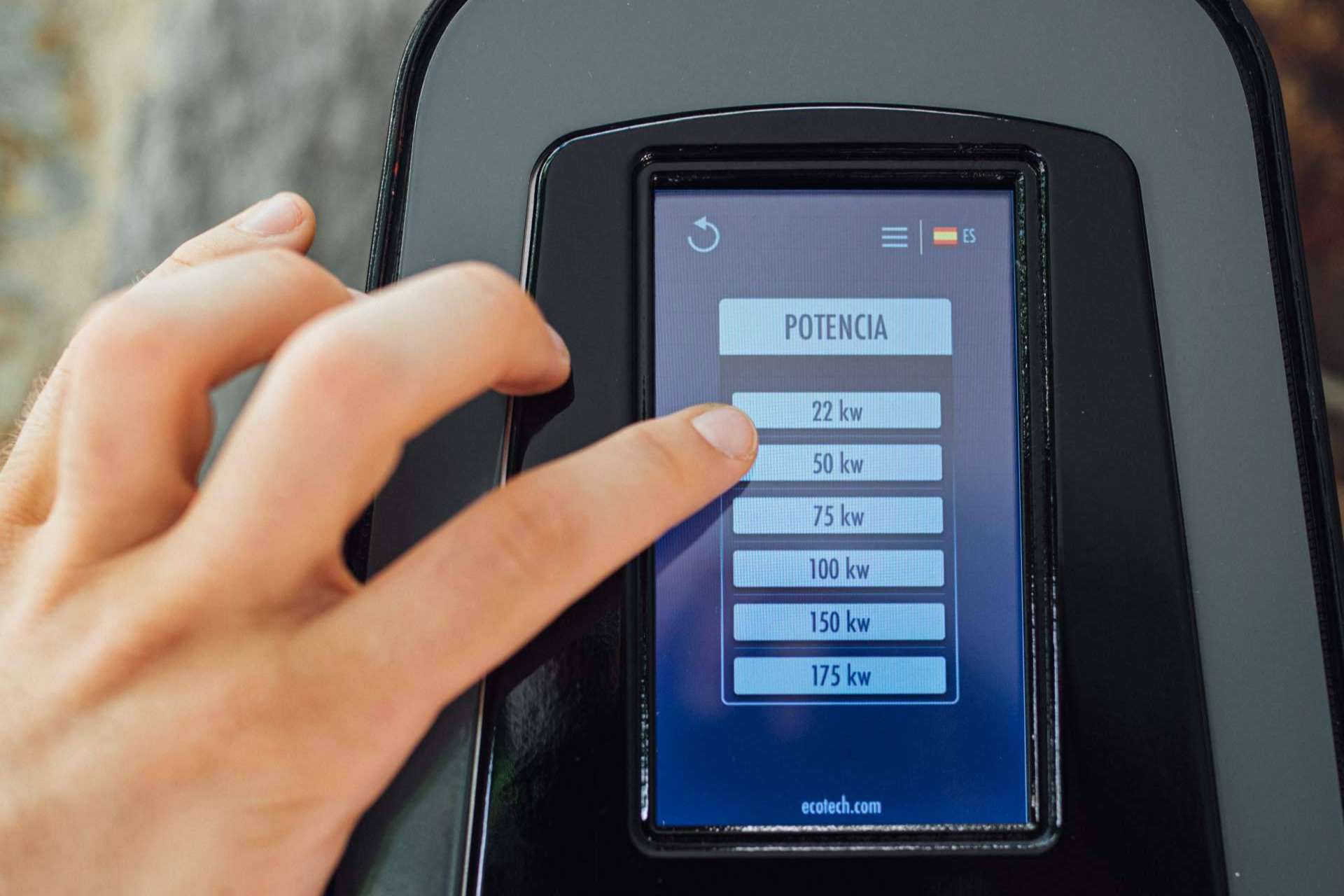 ¿Qué soluciones para todo tipo de instalaciones públicas ofrece Ecotech?