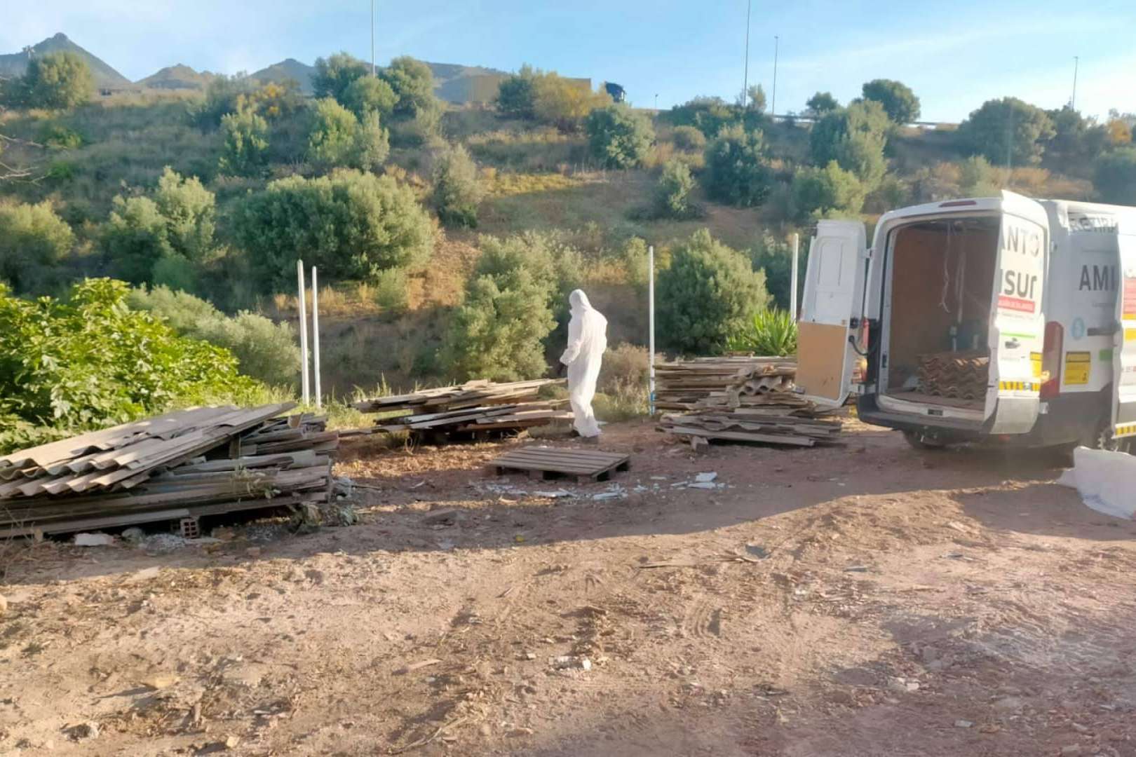 Las consecuencias de los vertidos ilegales de restos de uralita