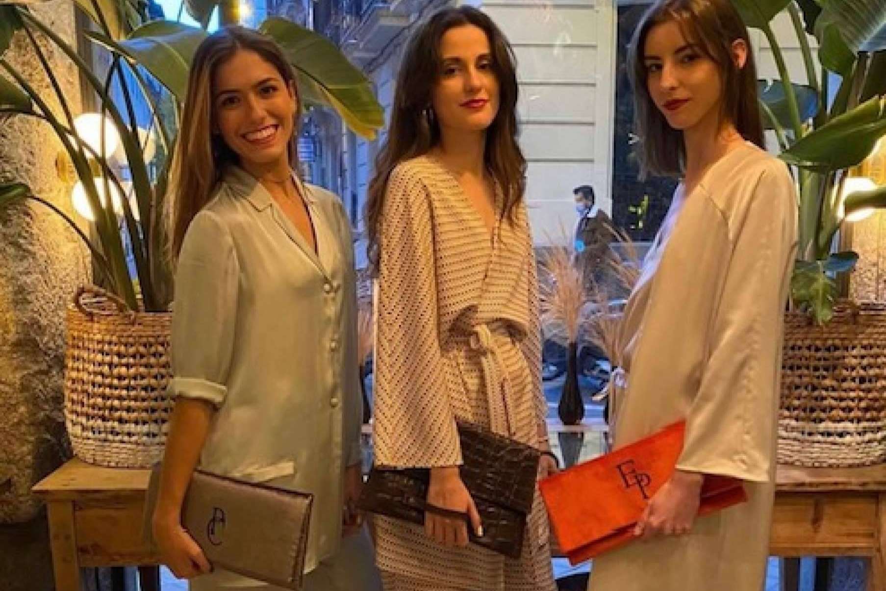 Escoger el producto hecho en España de Sac & Bags. Los modelos shopper y clutch personalizables