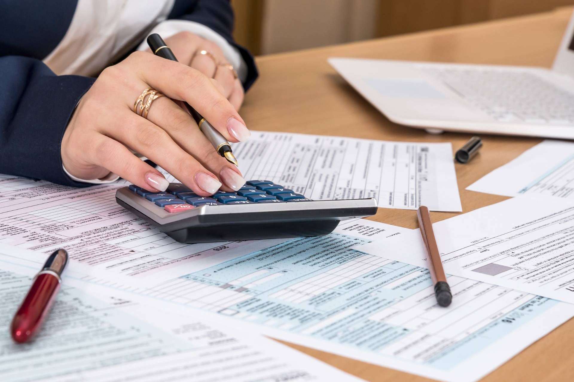 ¿Cómo maximizar los incentivos fiscales para pymes en el IRPF con la ayuda de Consultax?