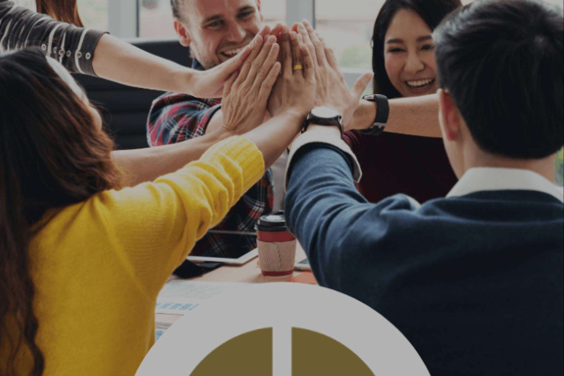 Acceder a contenidos audiovisuales de emprendimiento y negocios en español en ElCampus360.com
