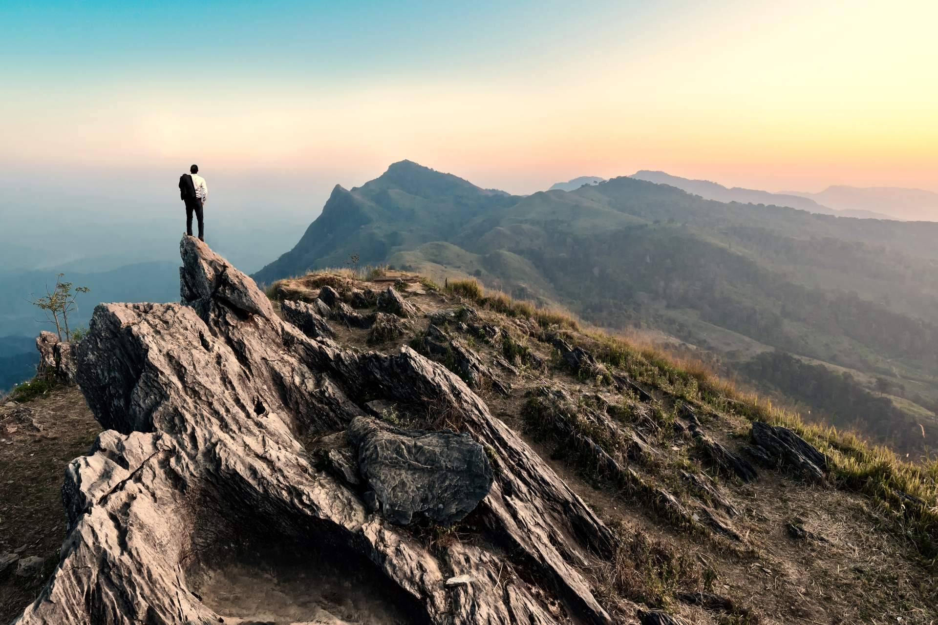 Todo el material que se necesita para disfrutar de actividades outdoor y de aventura, en Tienda Shoke
