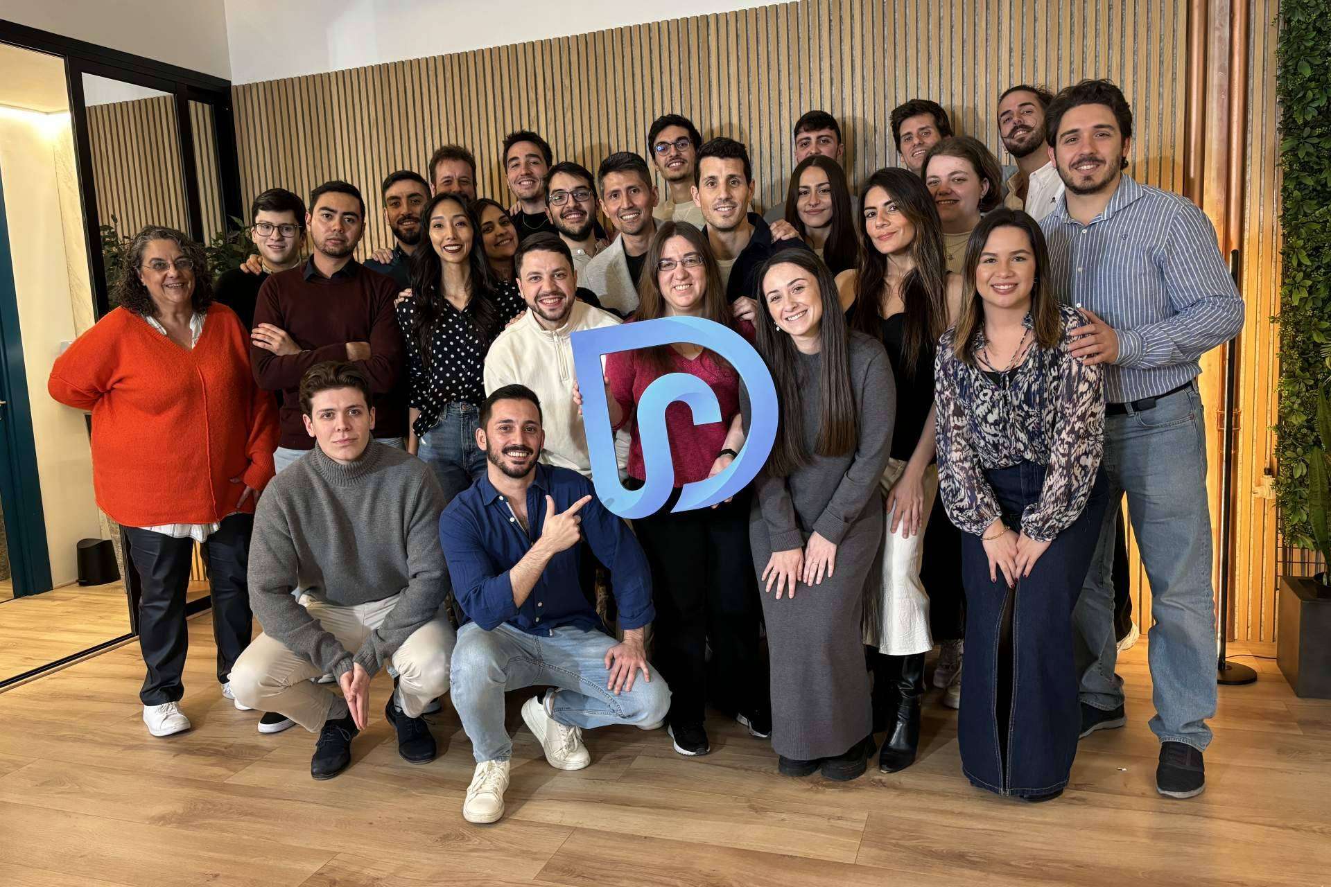 La agencia de marketing digital Dos Setenta estrena web