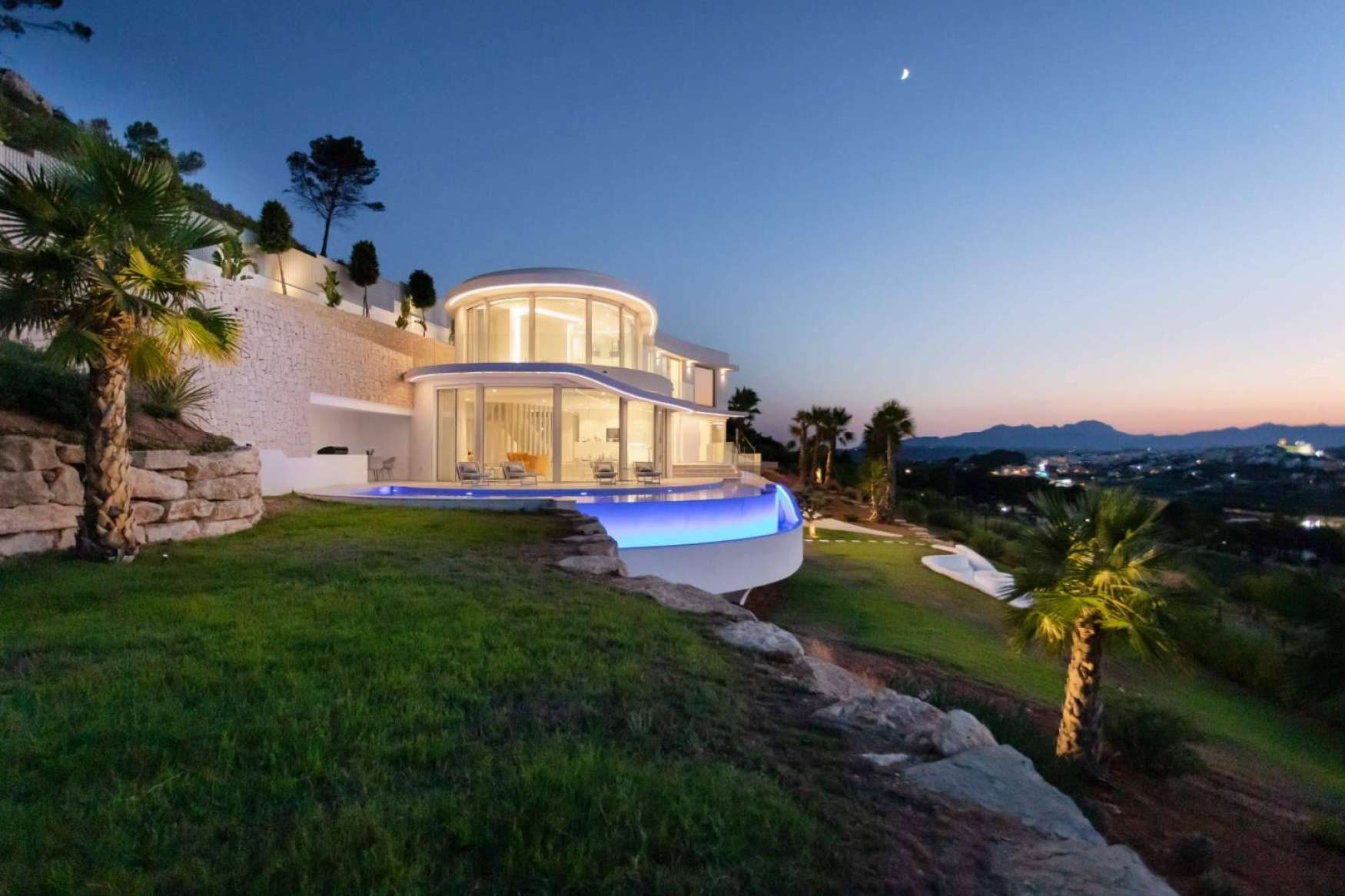 MG Villas Luxury Property ofrece villas y apartamentos en venta