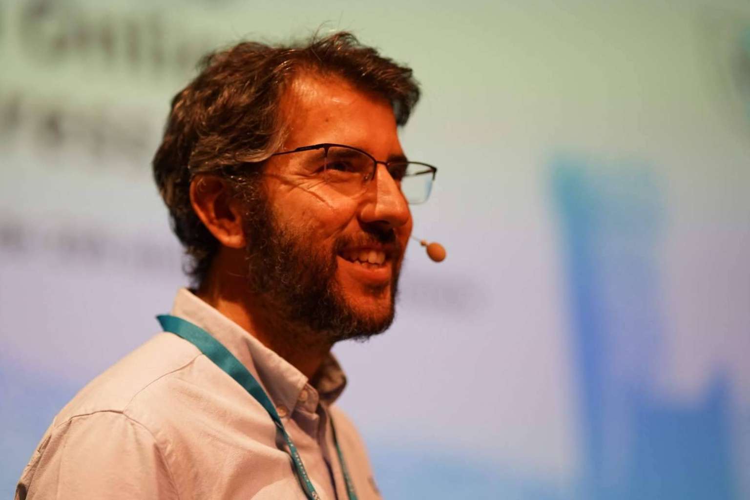 Escuela Emprende detalla parte de lo que contienen sus 20 cursos imprescindibles para emprender en internet