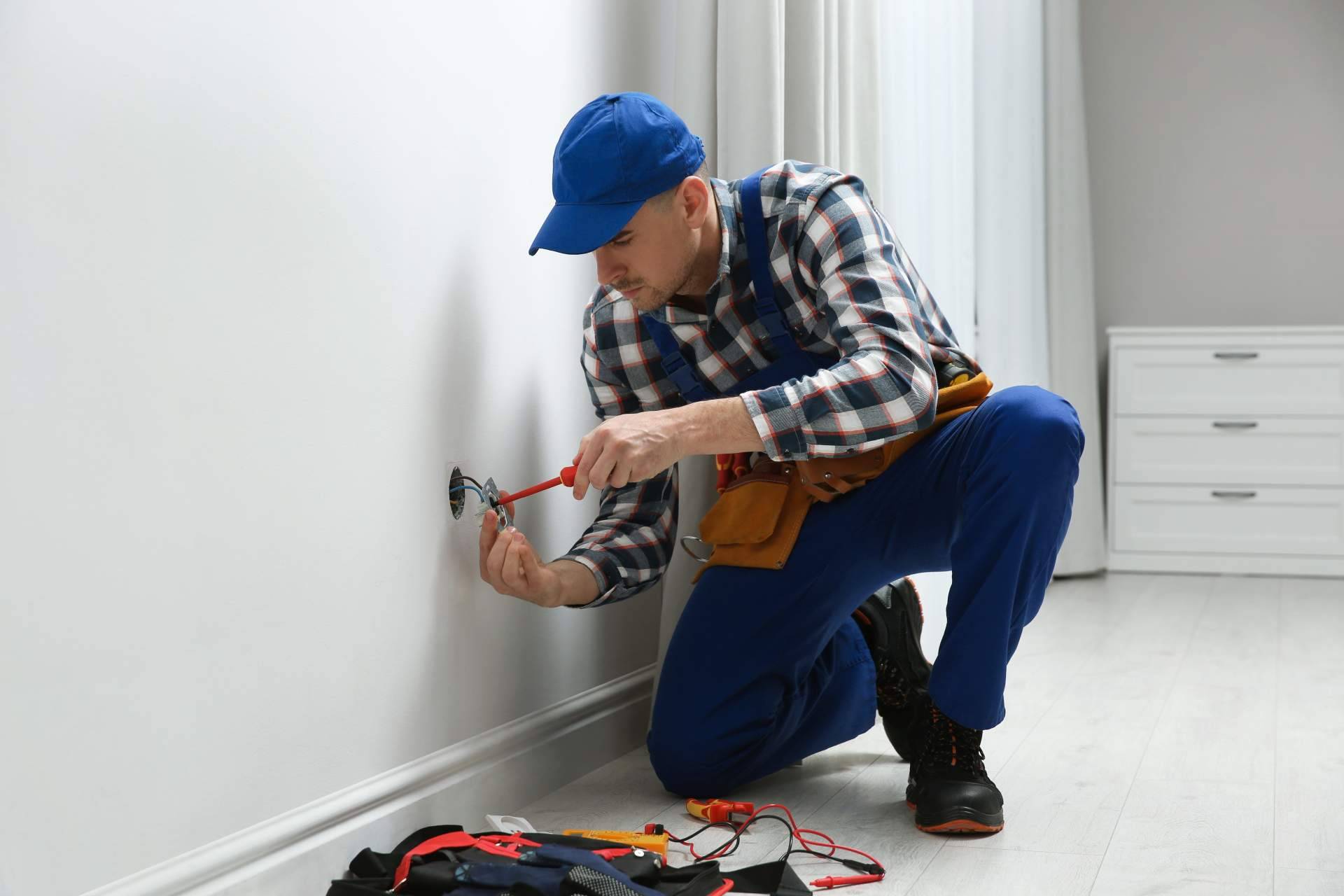 Servicios profesionales de electricistas en Madrid de la mano de ISSE