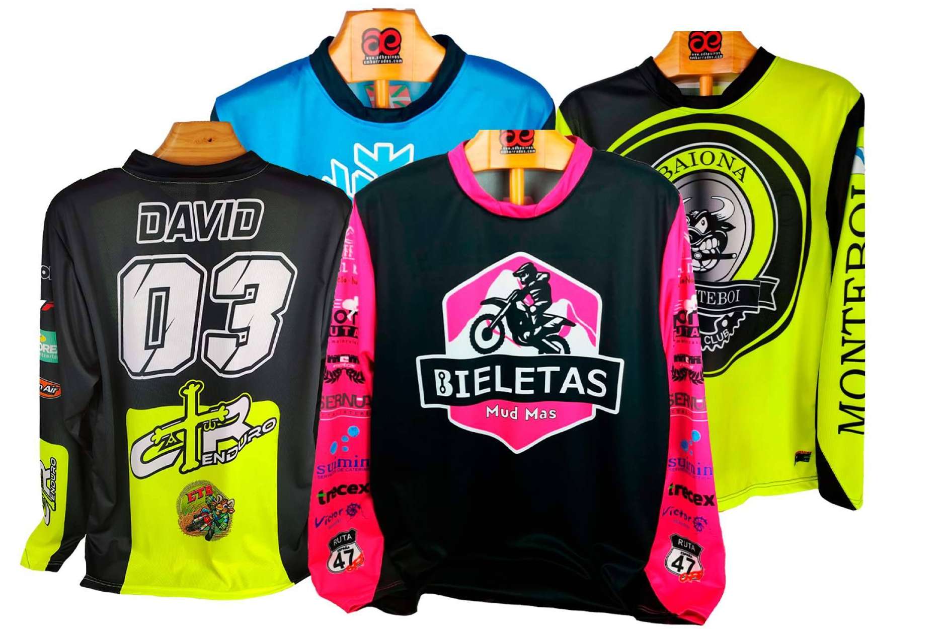 ADHESIVOSEMBARRADOS, la tienda especializada en personalización de prendas para motocross