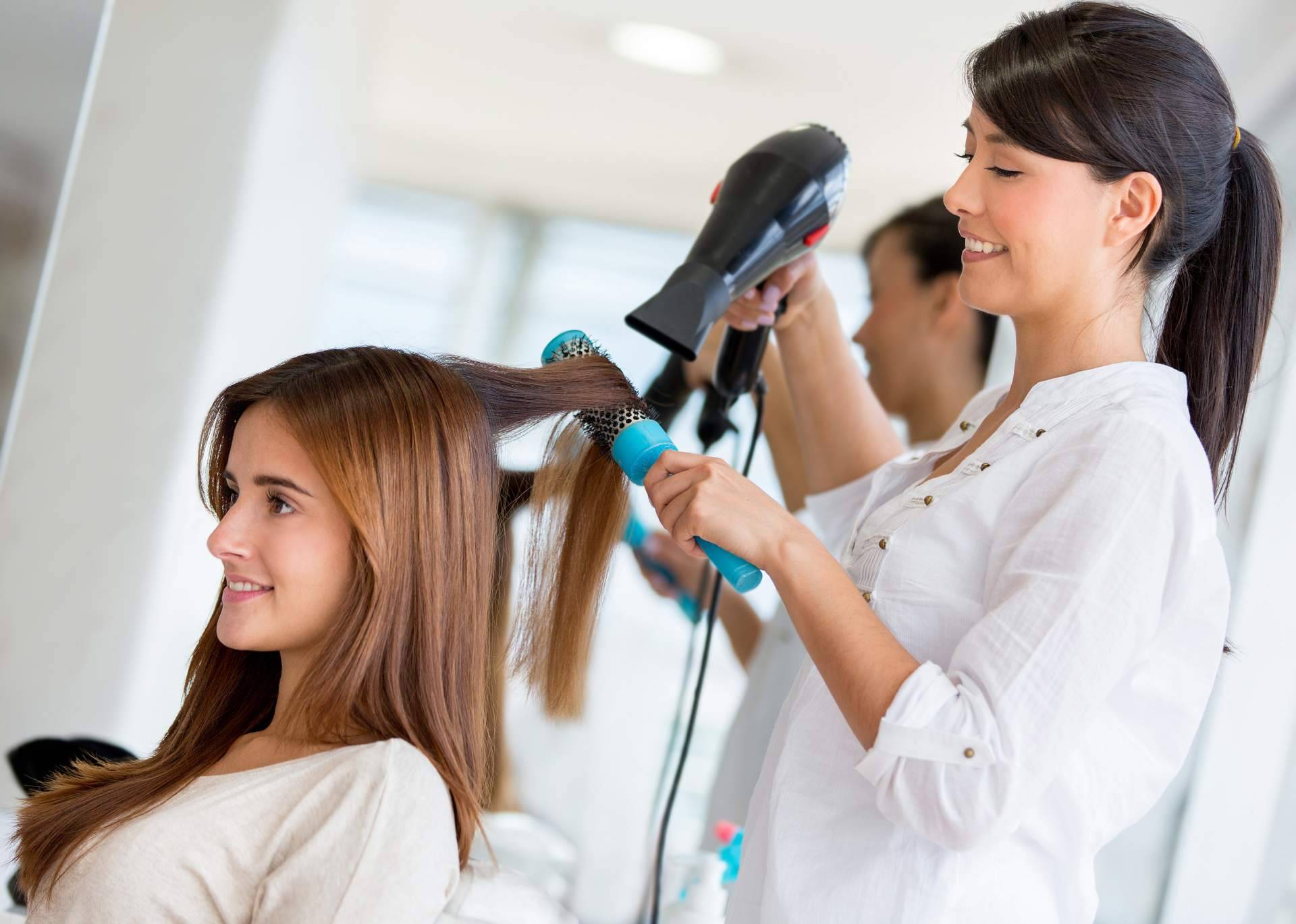 ViDay, la app para salones de belleza que eleva la experiencia VIP de reservar citas online
