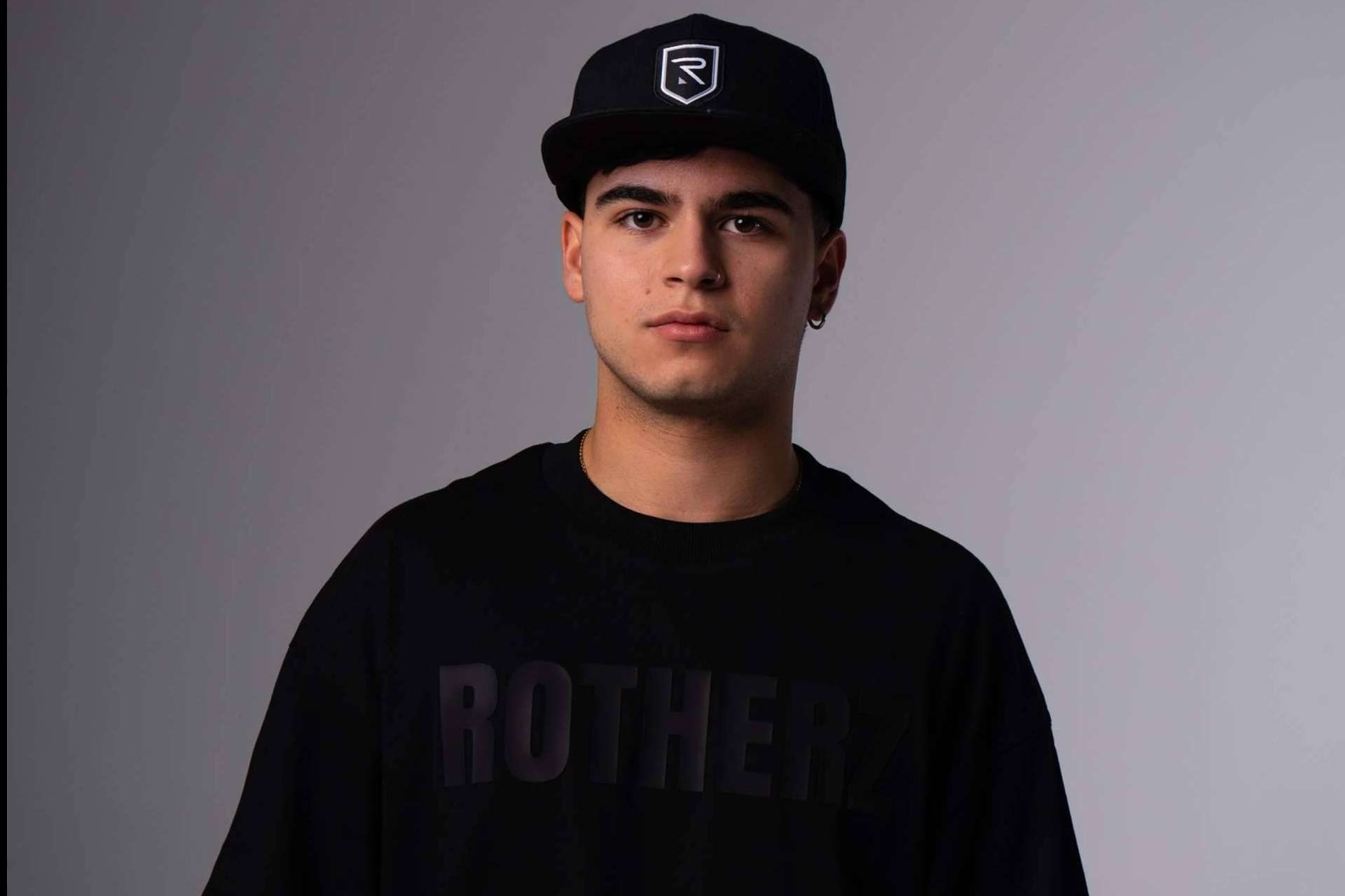 El verano se viste de oversize con la nueva colección de Rotherz