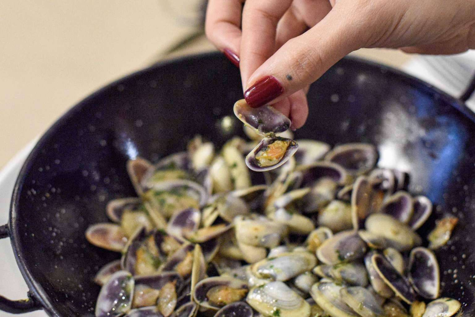 Pasa Tapas, parada obligatoria en la Barceloneta con platos frescos de temporada