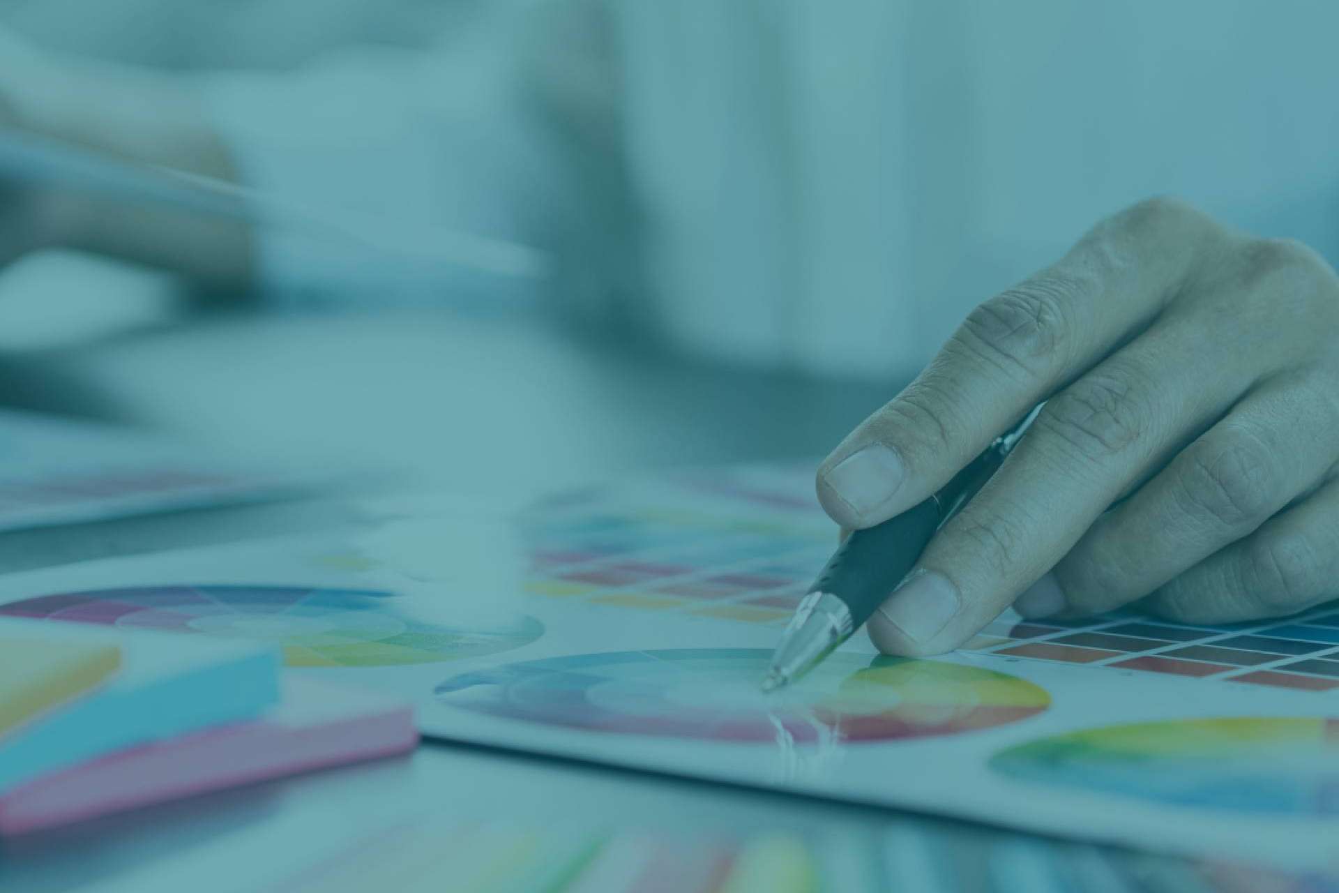 Los cursos de Issei, la nueva forma de reciclarse como diseñador gráfico sin dejar de trabajar