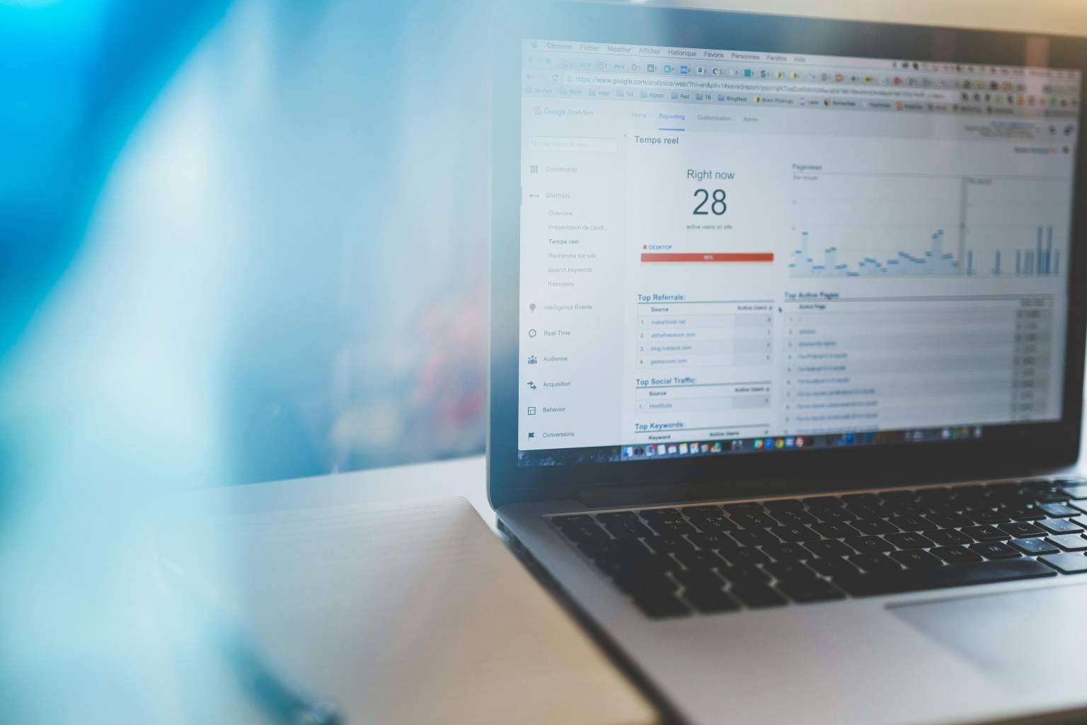 Cómo escoger una agencia de marketing y comunicación para potenciar un negocio, por SkyRocketMonster