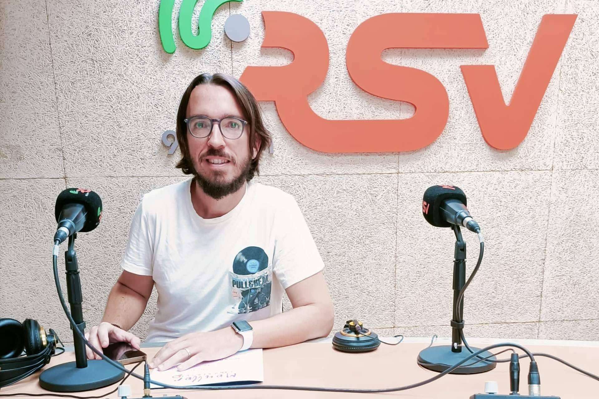 Digitalizando, de Rubén Monllor, es un podcast para aprender sobre marketing digital y potenciar negocios