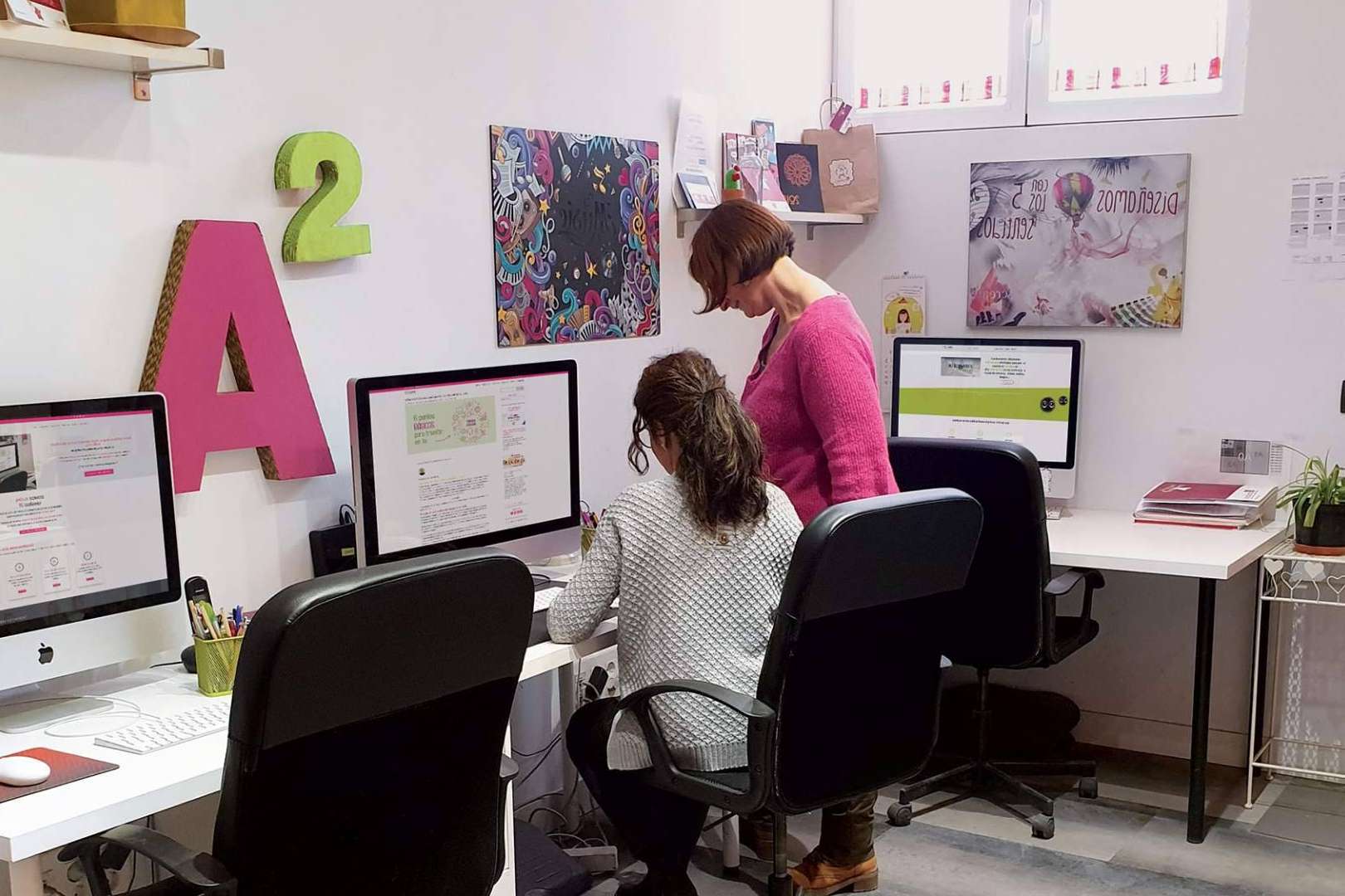 El diseño web es clave para destacar en internet y aumentar la visibilidad de los negocios, por A2 Colores