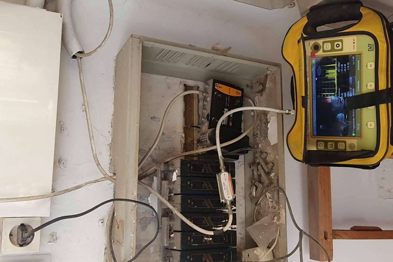 Savelec cuenta con especialistas en resolver todo tipo de problemas eléctricos