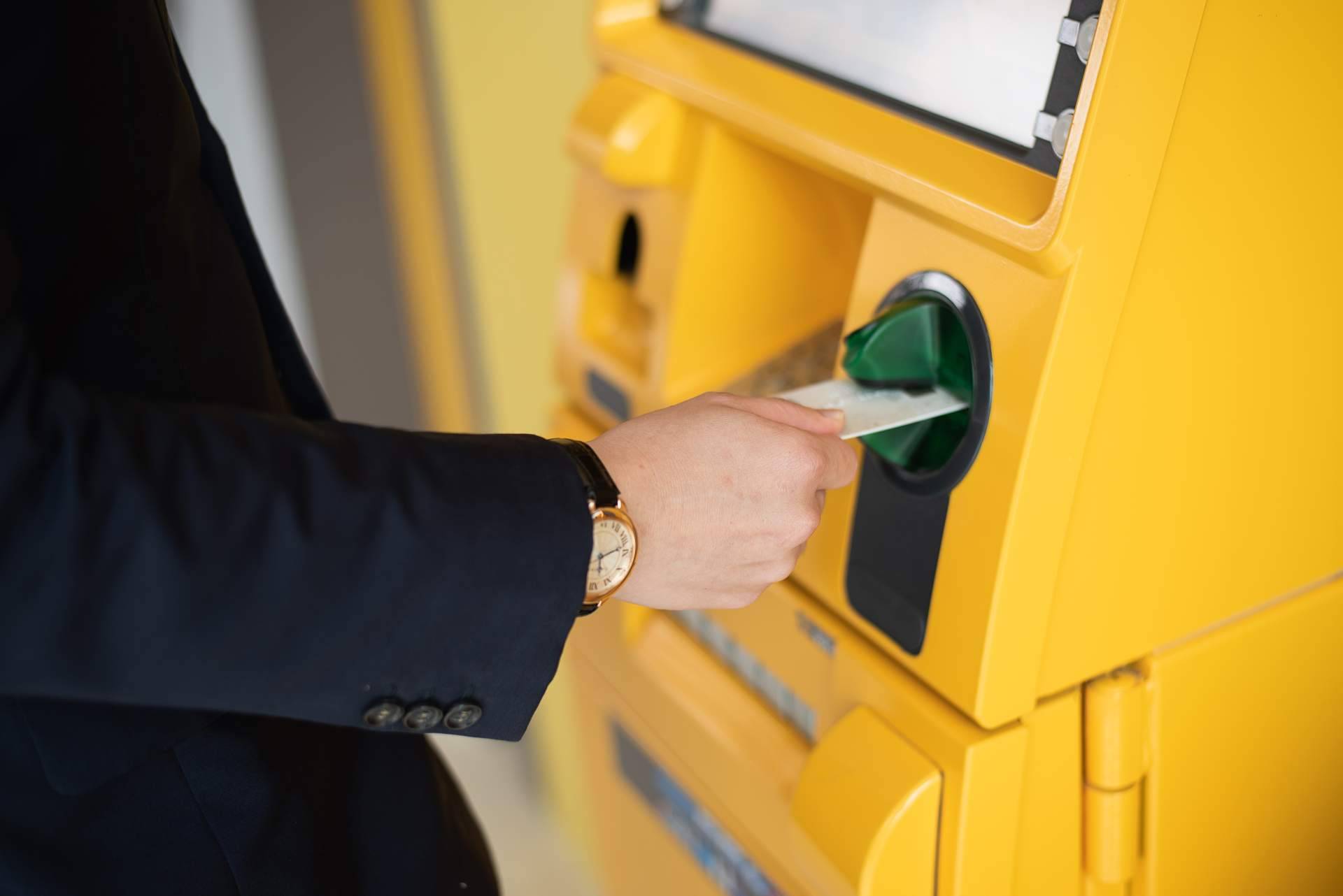 Máquinas que revolucionan la gestión del dinero