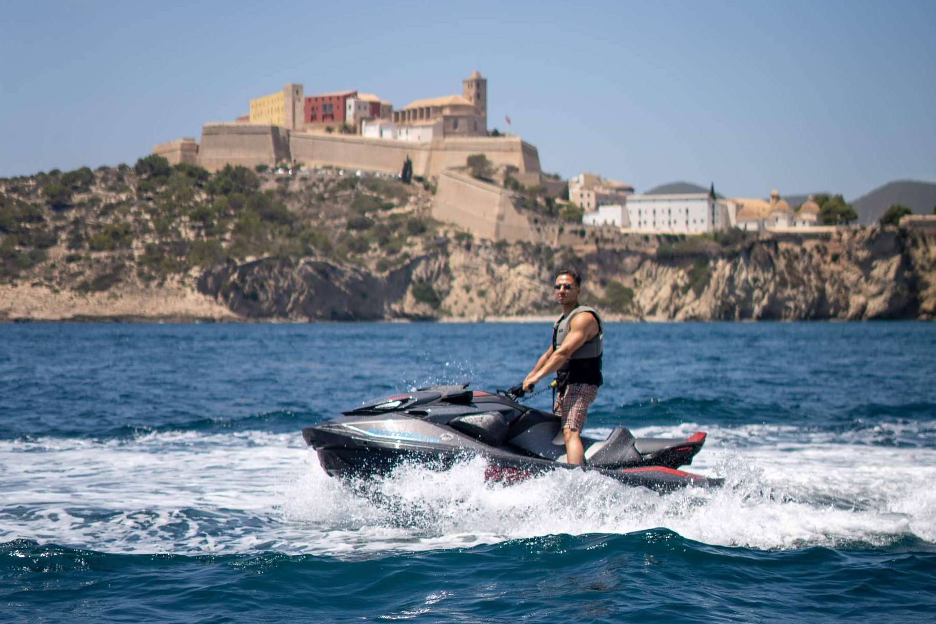 ToyCars transforma el alquiler de coches de lujo en Ibiza y Marbella