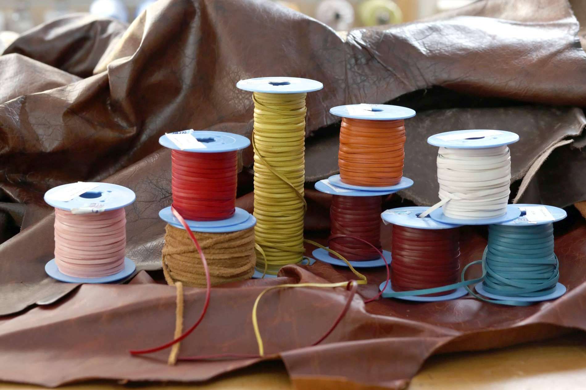 Curtidos Cabezas, más de 30 años de tradición en el arte del cuero