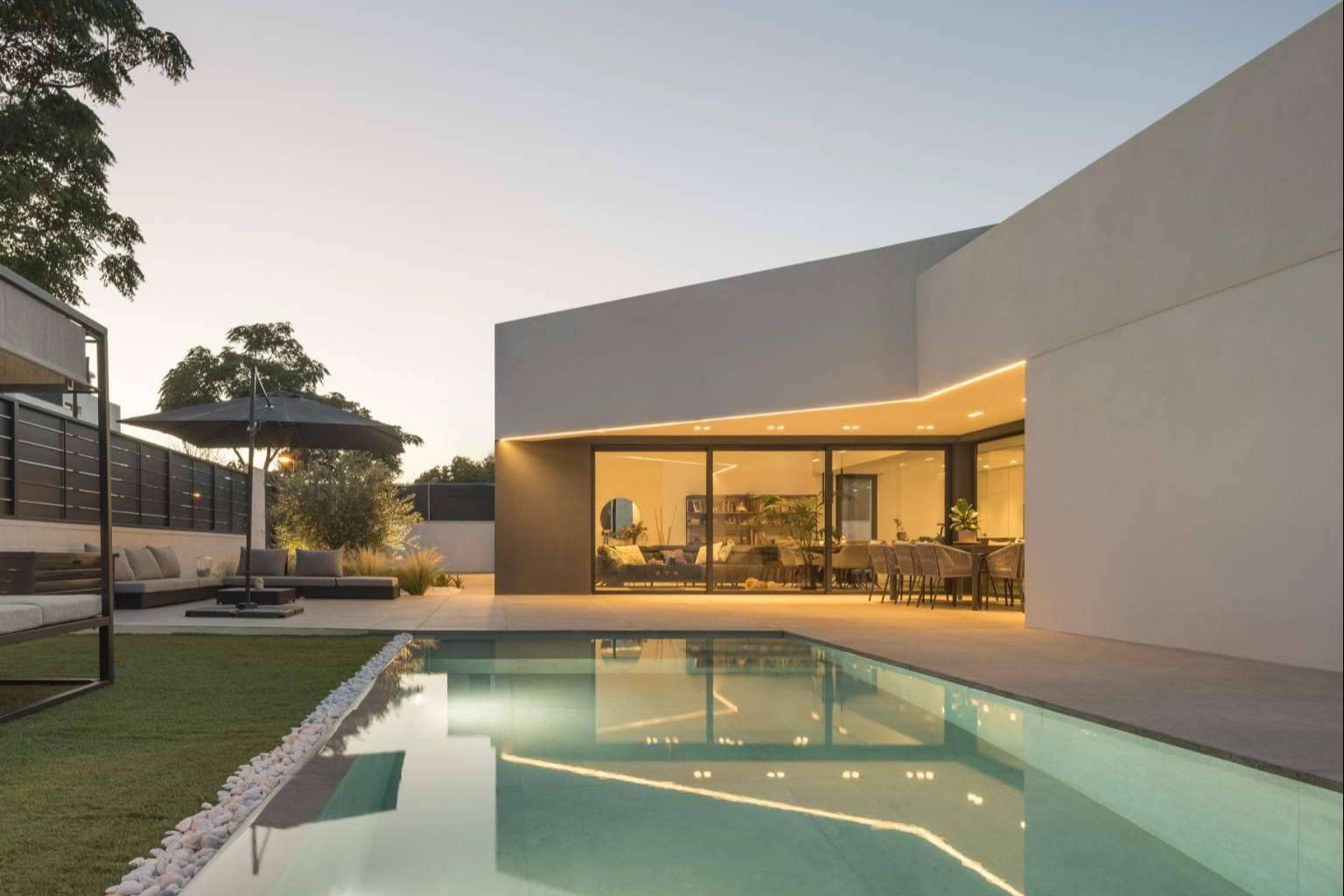 Arquitectura de vanguardia en el nuevo barrio residencial de moda en Valencia, Torre en Conill