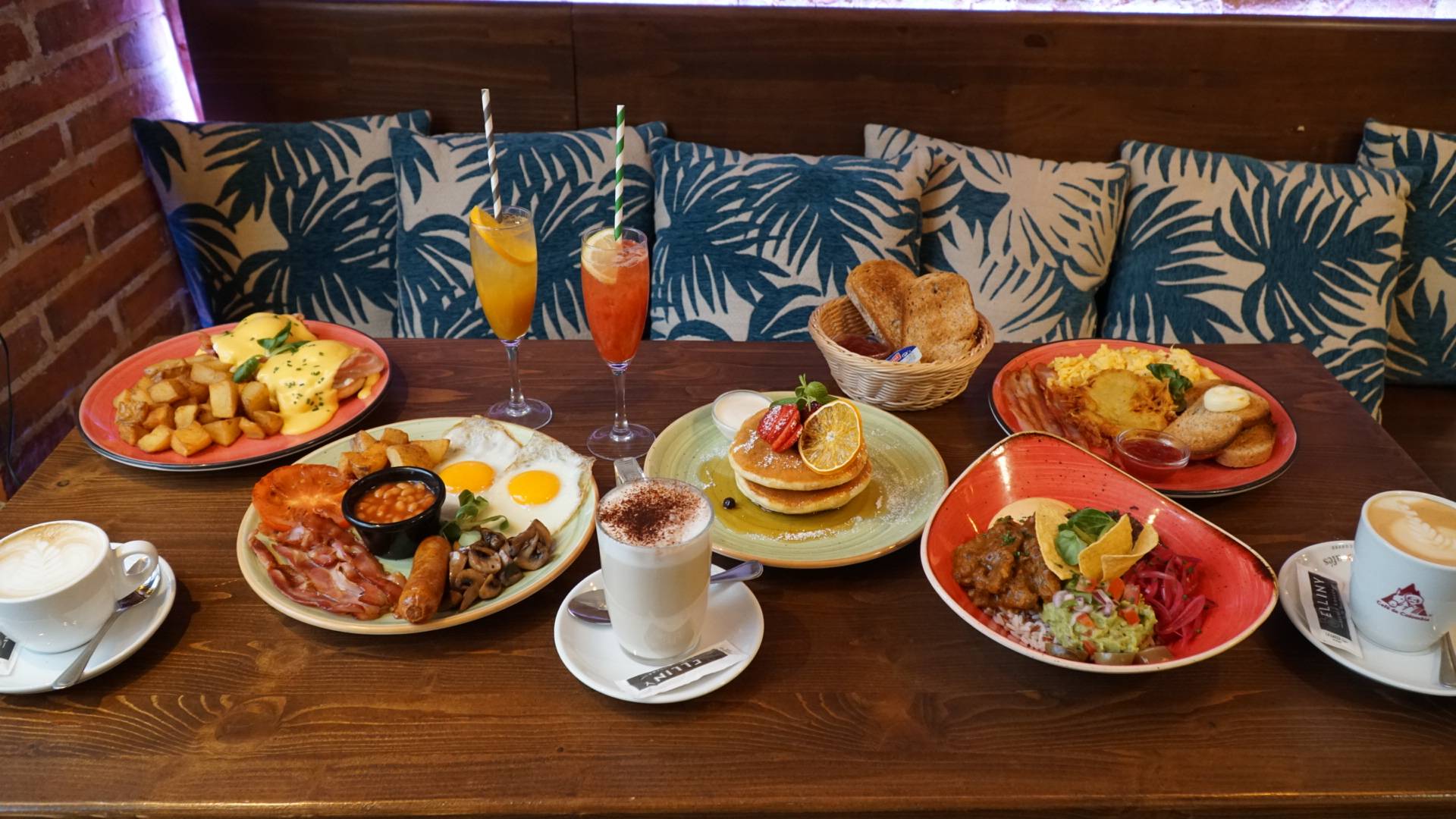 Belliny Brunch, el rincón de Eixample para disfrutar de auténticos Eggs Benedict